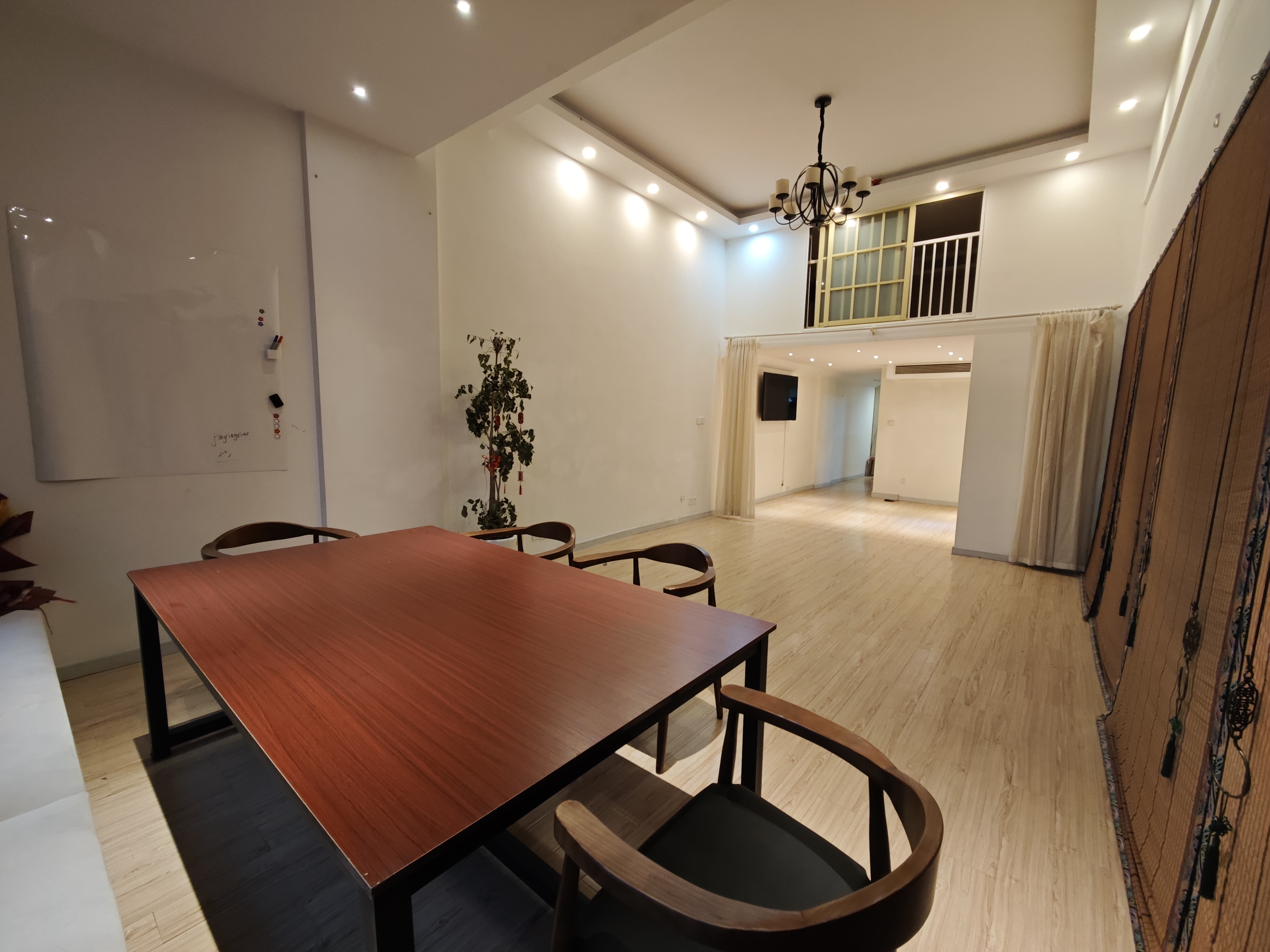 光新万业远景大厦（万业新阶）104平米写字楼出租