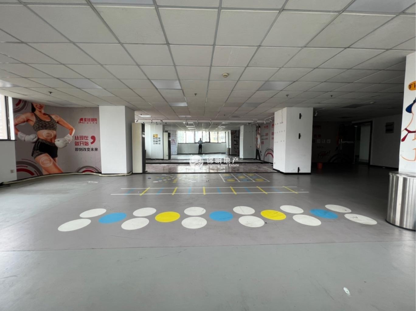 打浦桥宝鼎大厦220平米写字楼出租