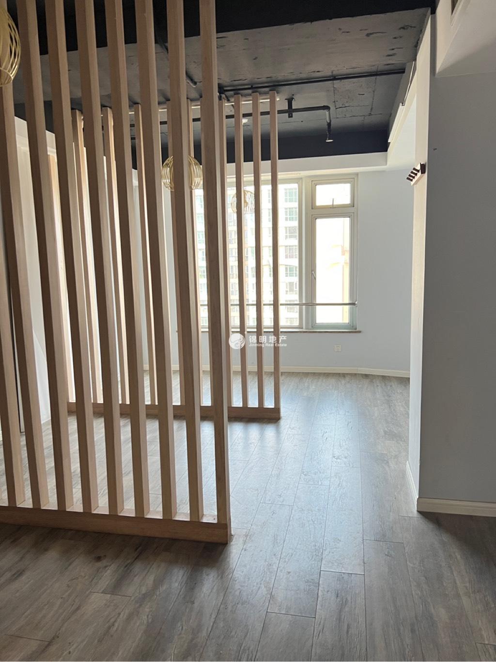 徐家汇嘉汇国际广场63平米写字楼出租