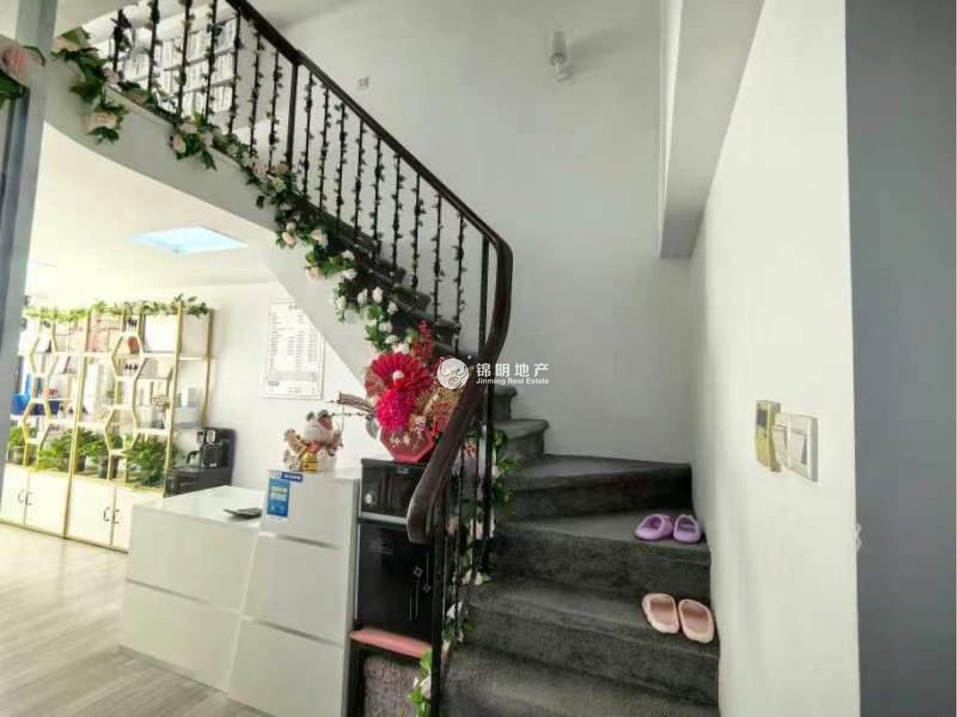 长寿路圣天地商务楼57平米写字楼出租