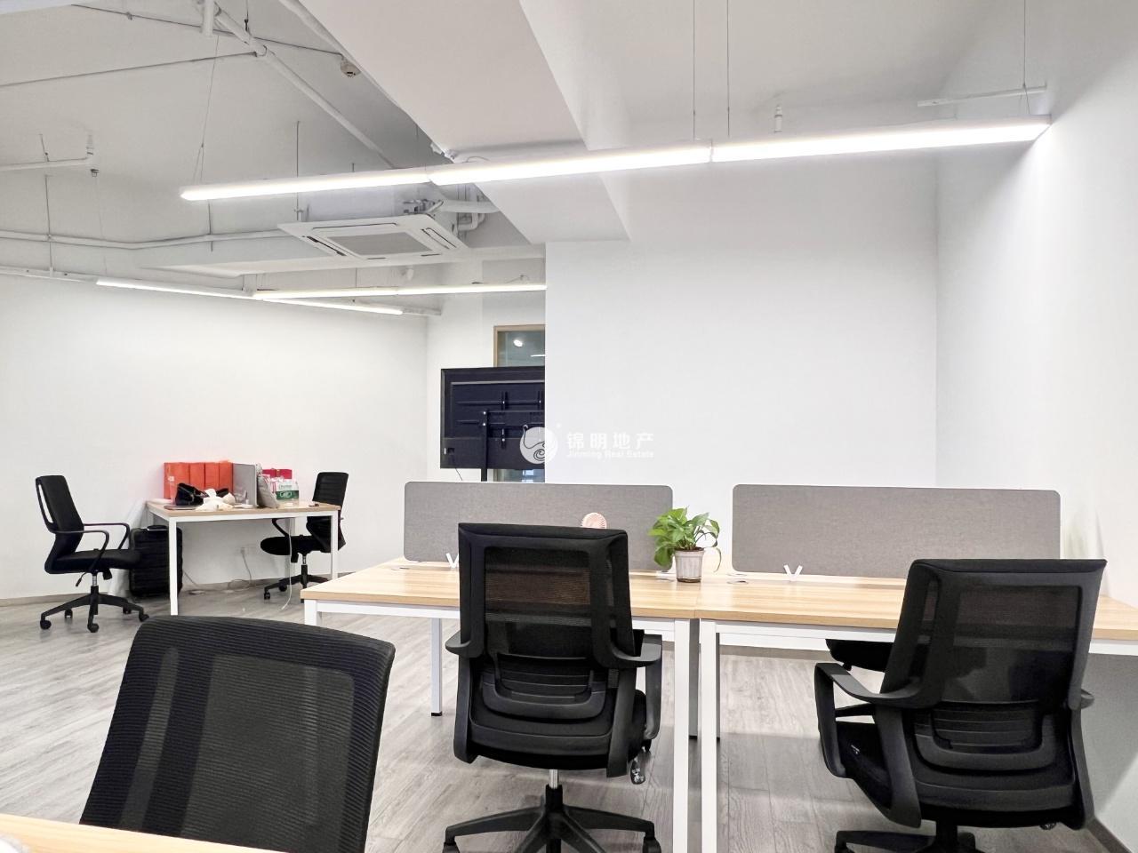 徐家汇中金国际广场150平米写字楼出租