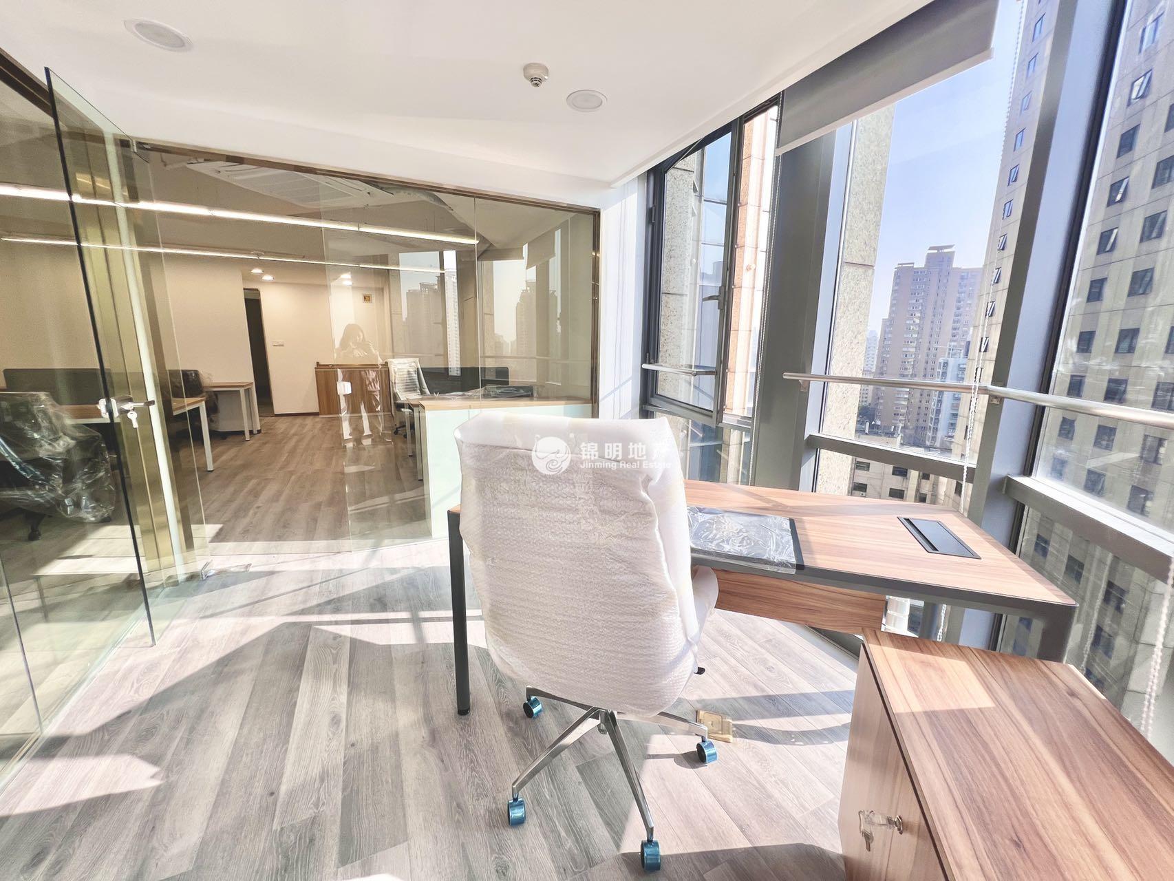 徐家汇中金国际广场138平米写字楼出租