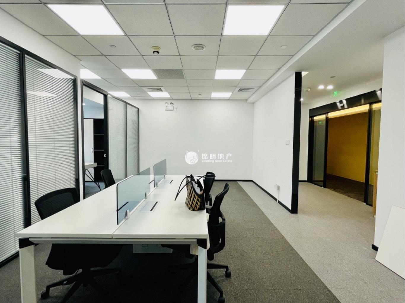 静安寺SOHO东海广场143平米写字楼出租