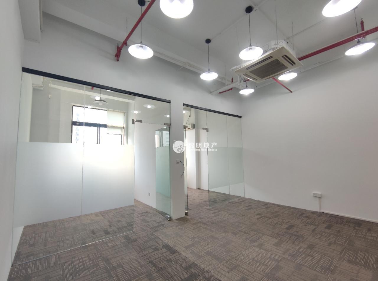 漕河泾漕河泾桂平园85平米写字楼出租