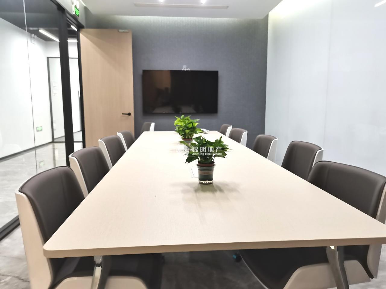 漕河泾漕河泾钦江园159平米写字楼出租