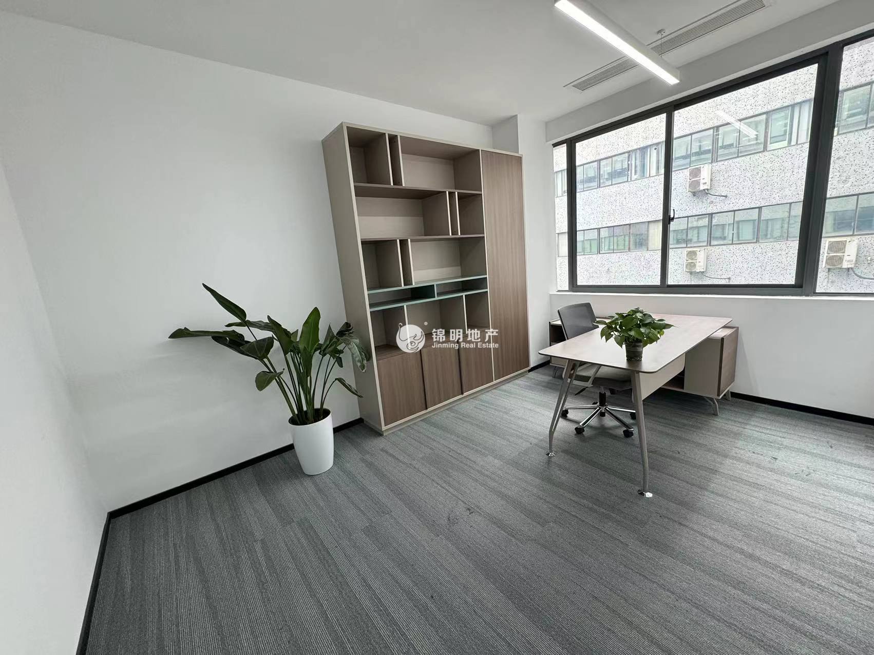 漕河泾漕河泾钦江园159平米写字楼出租