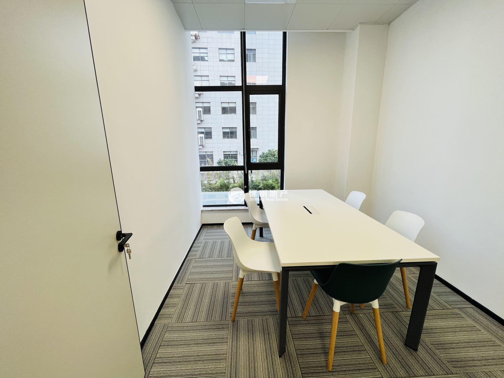 金虹桥守信创意园139平米写字楼出租