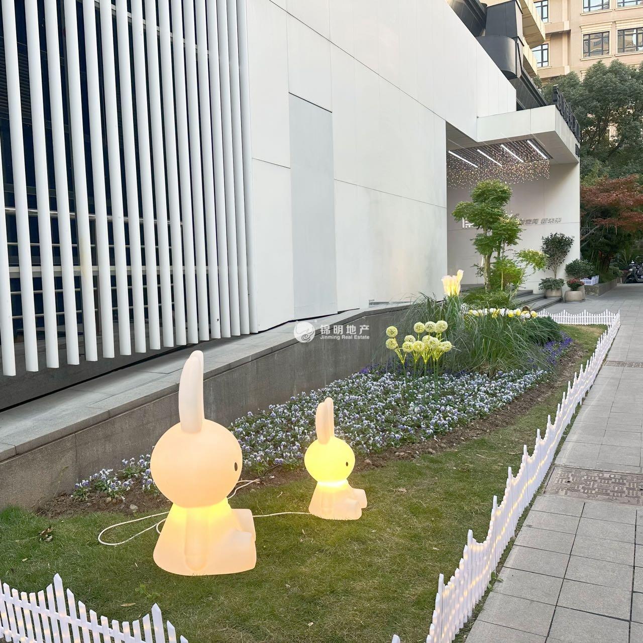 龙柏金虹桥广场503平米写字楼出租