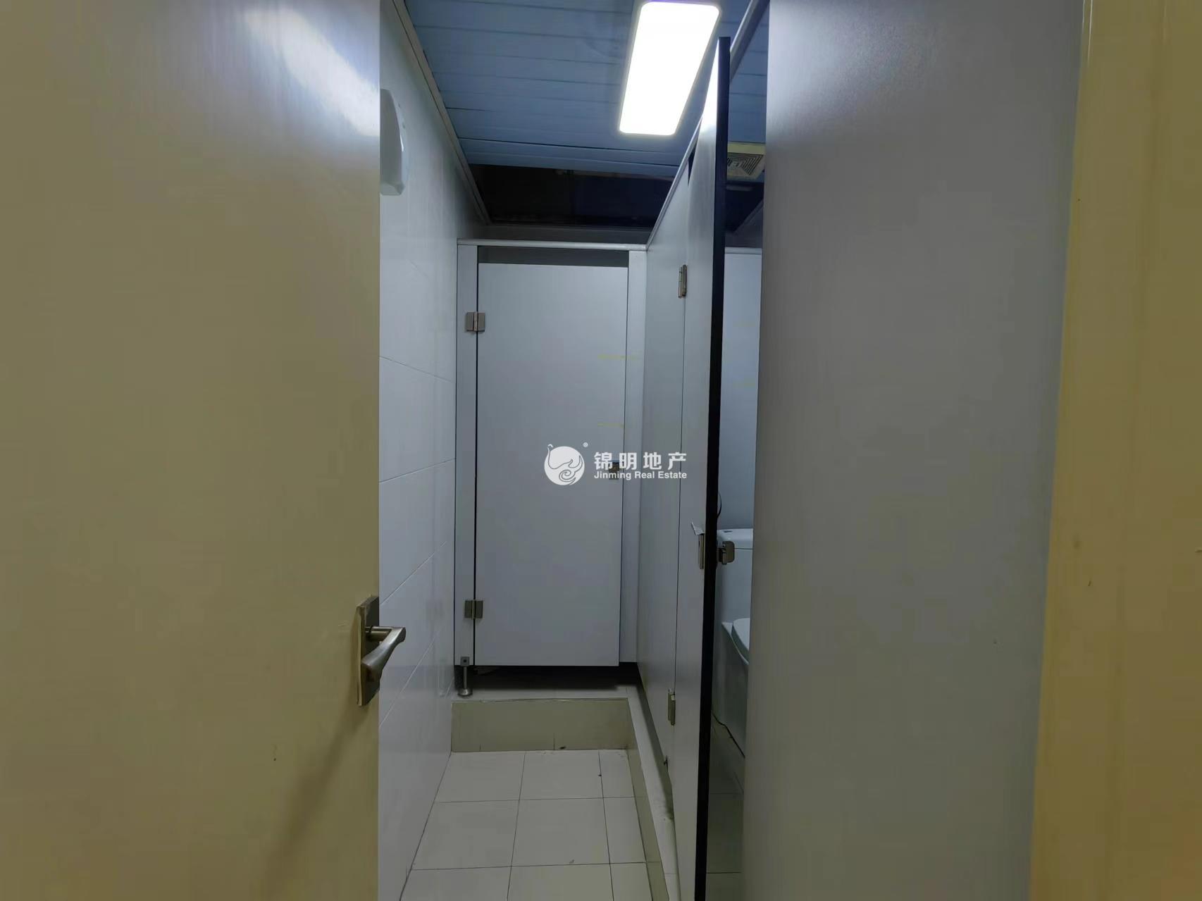 曹杨绿洲广场120平米写字楼出租