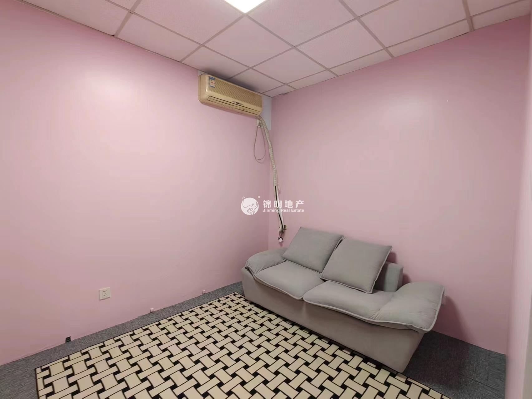 曹杨绿洲广场120平米写字楼出租