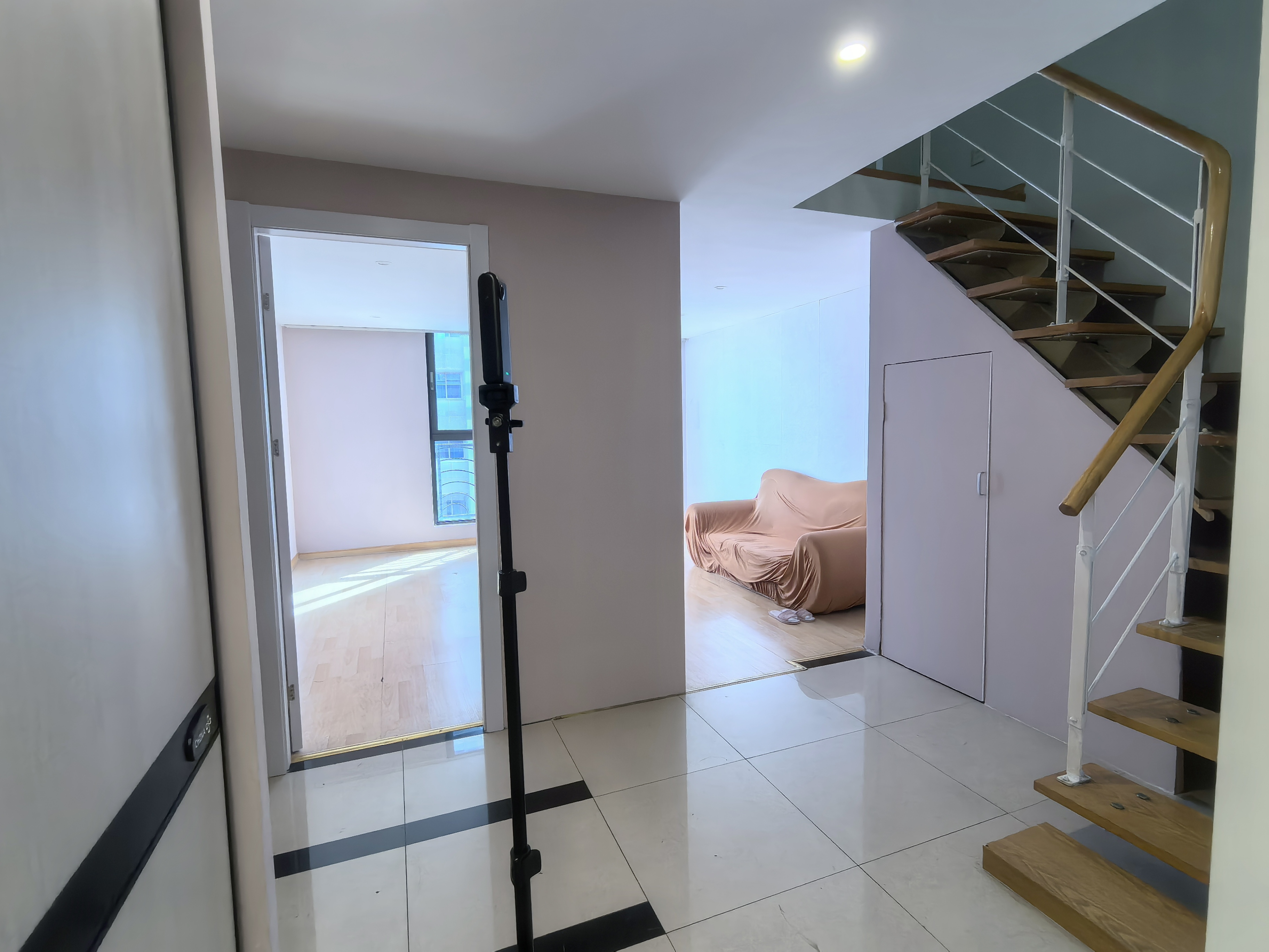 长寿路圣天地商务楼63平米写字楼出租