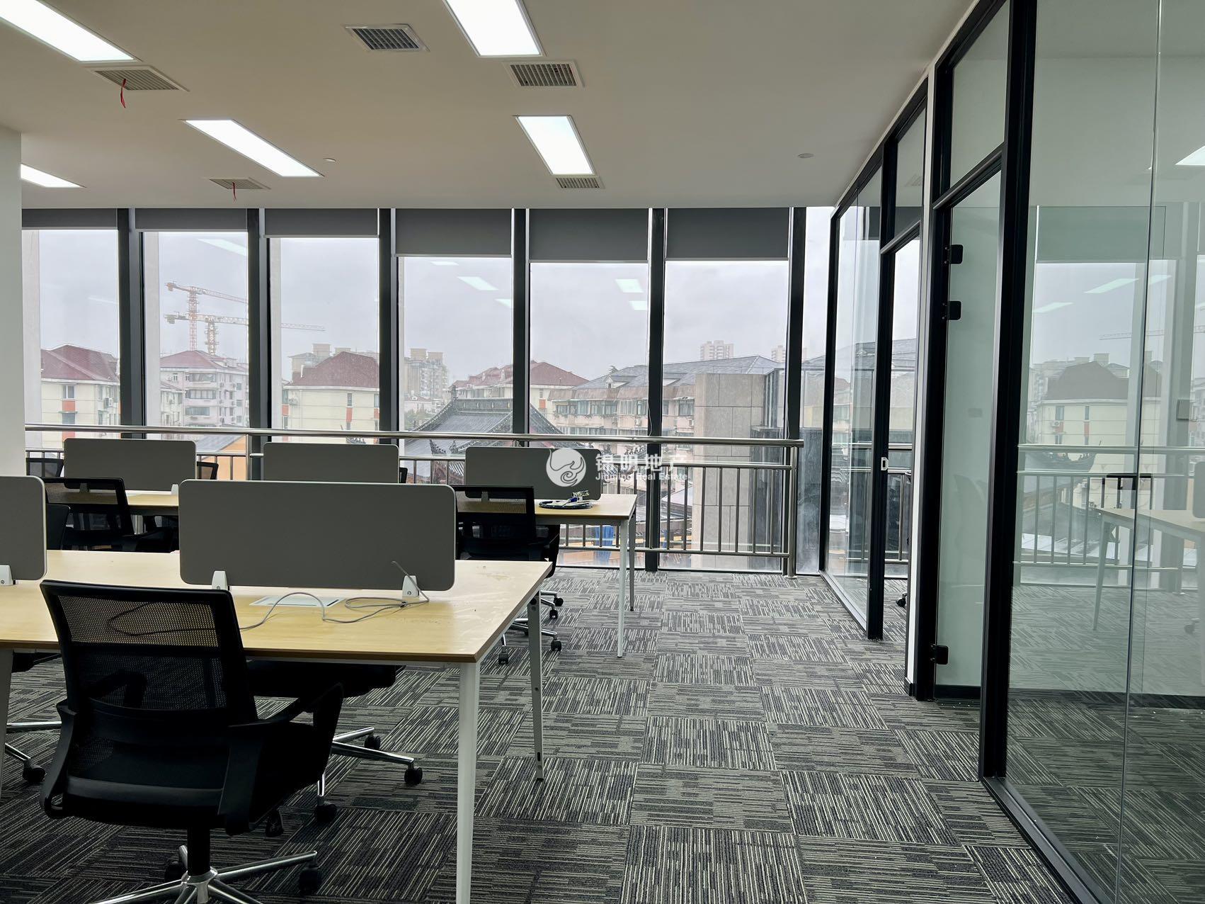 江湾镇平溪商业广场155平米写字楼出租