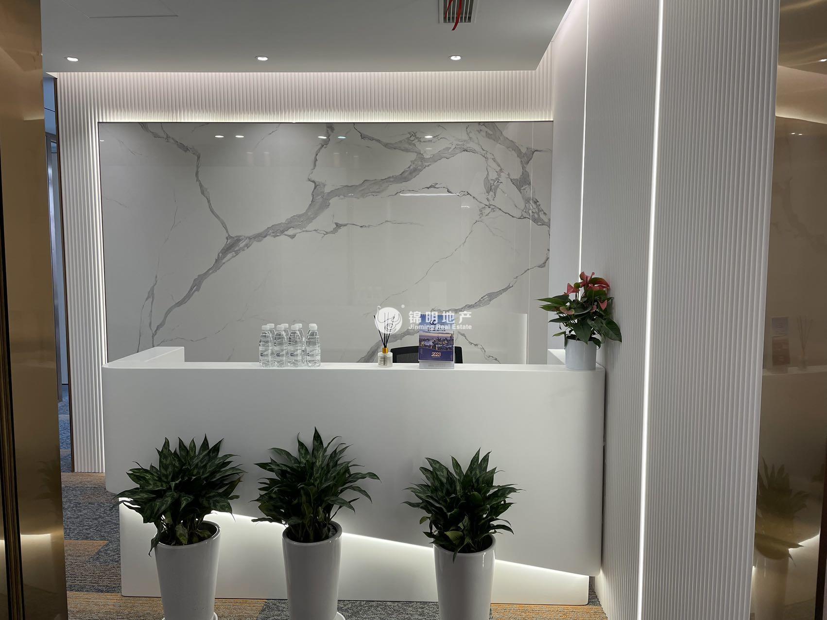 周家嘴路环创中心191平米写字楼出租