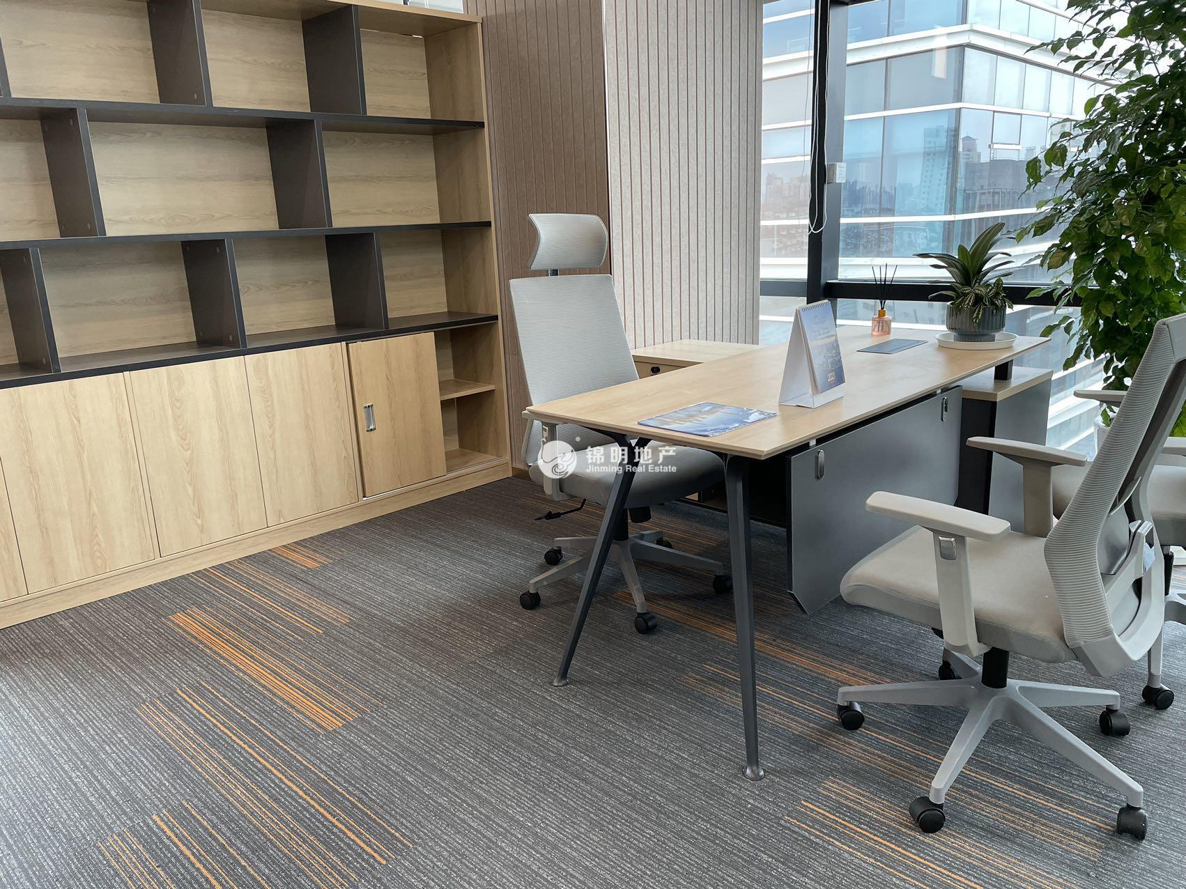 周家嘴路环创中心191平米写字楼出租