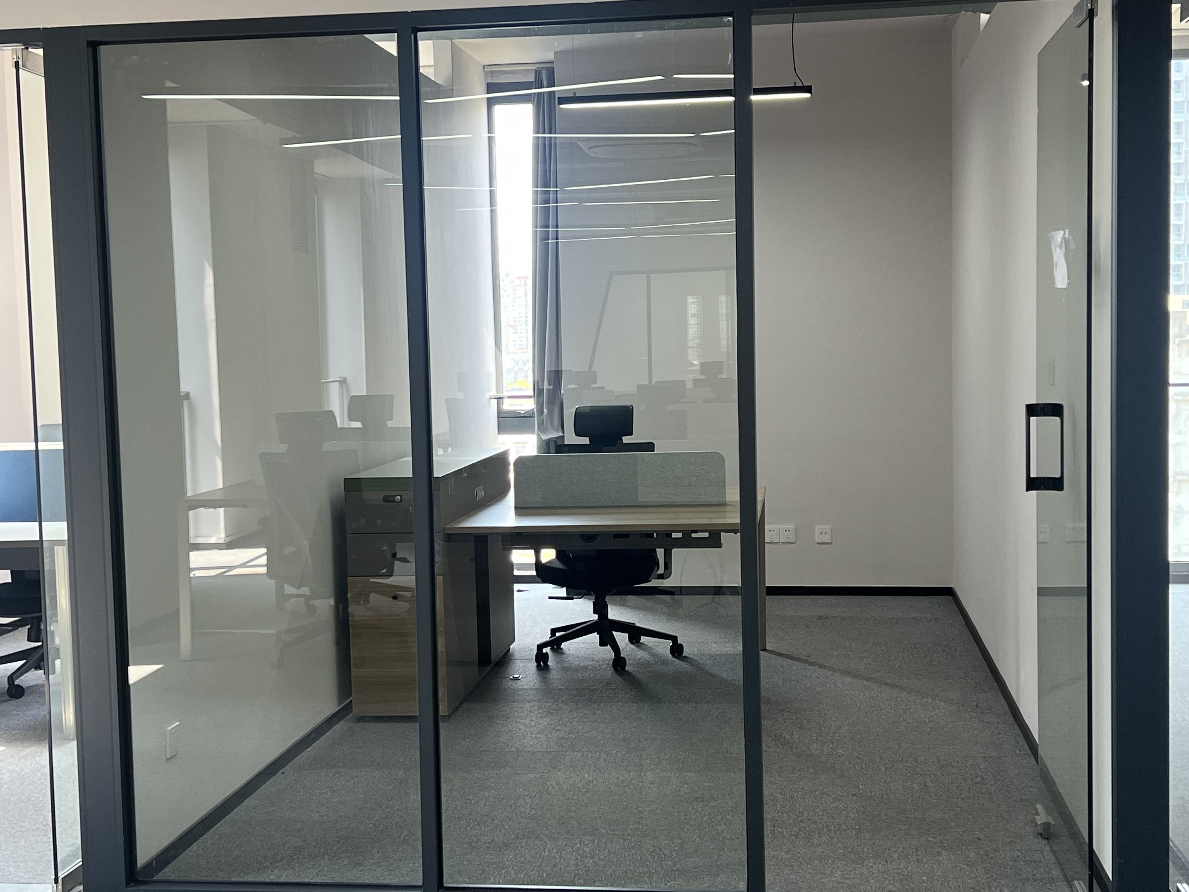 新江湾城湾谷科技园445平米写字楼出租