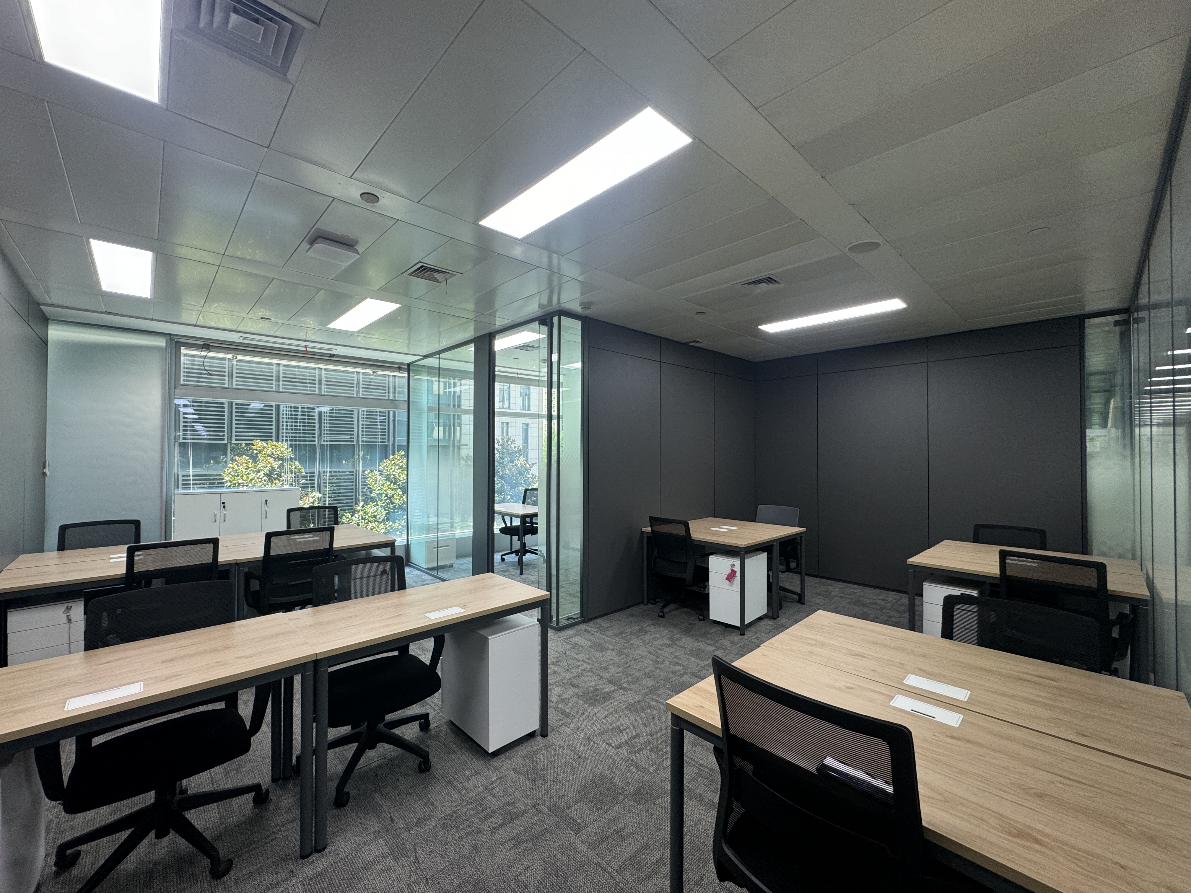 潍坊长泰国际金融大厦60平米工位出租