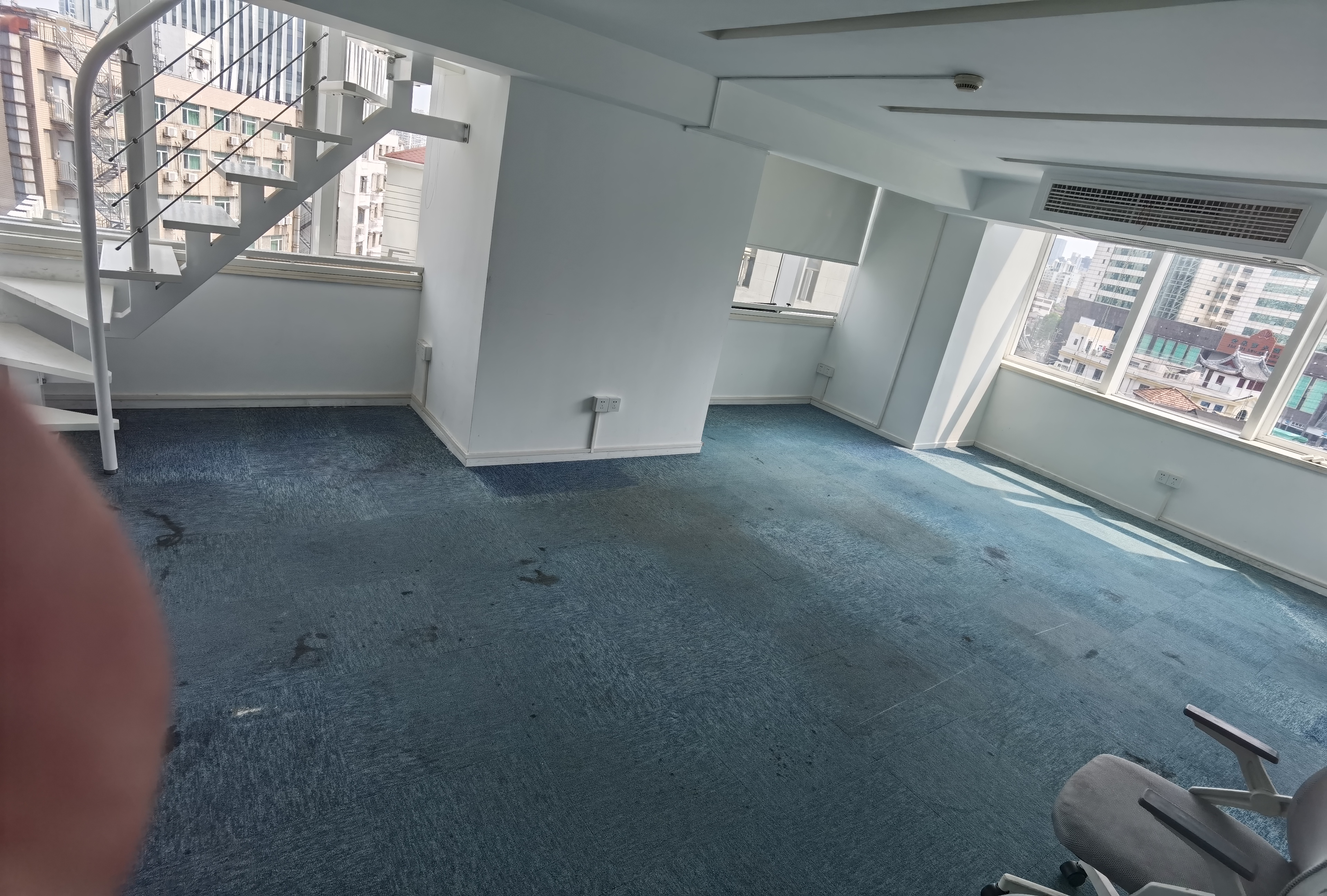 四川北路海泰时代大厦59平米写字楼出租