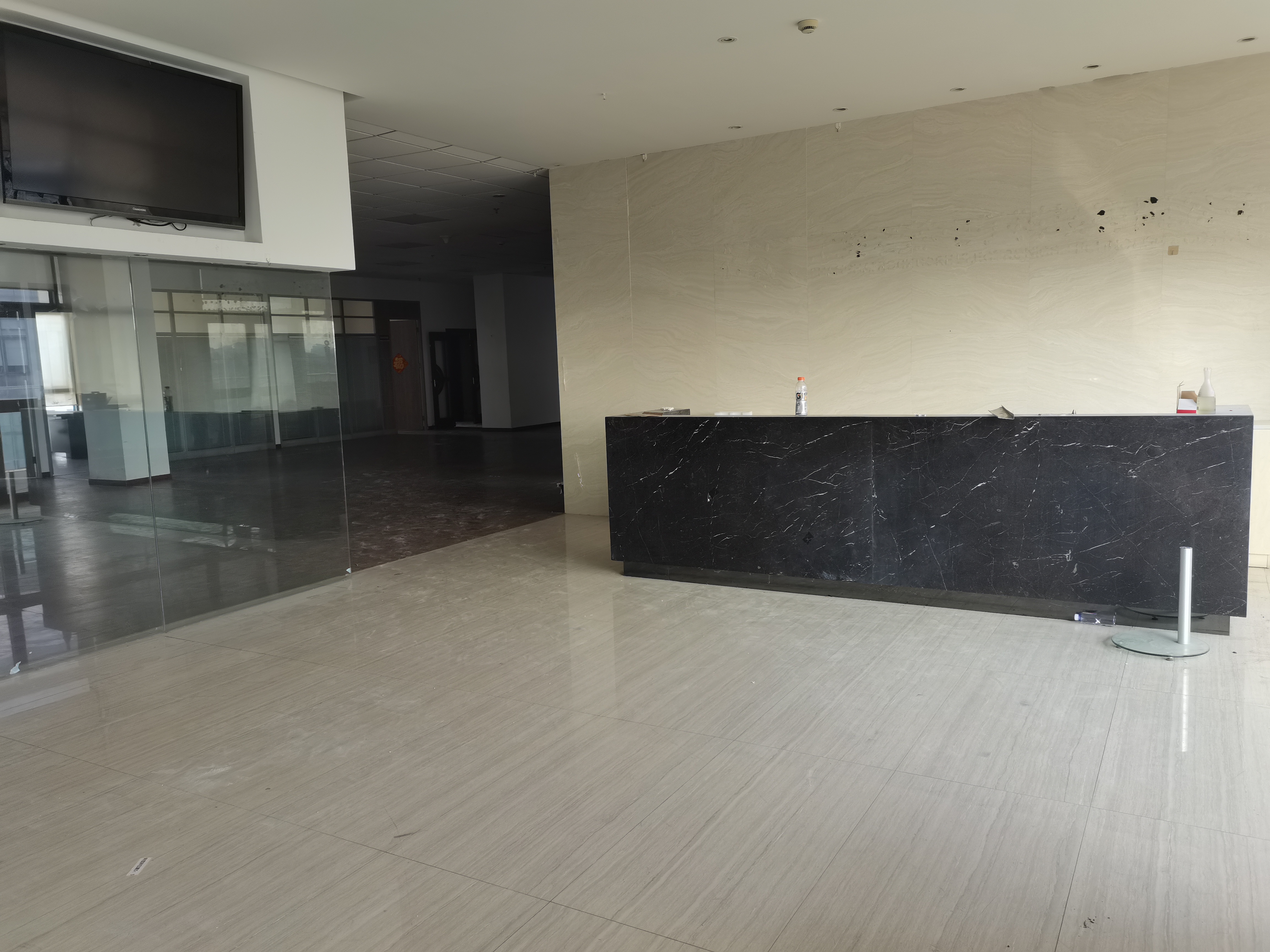 大宁市北高新工业园区754平米写字楼出租