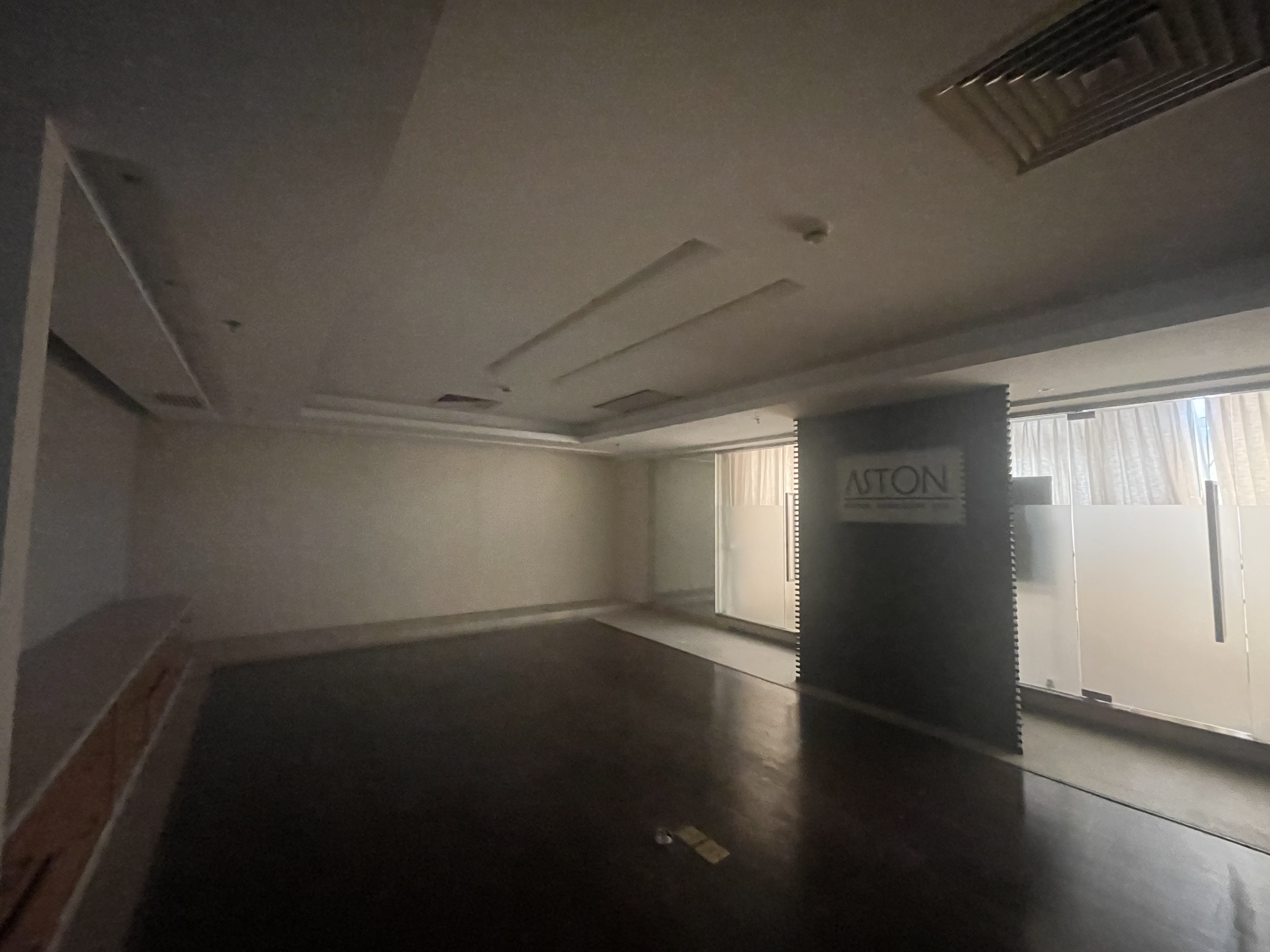 陆家嘴华融大厦652平米写字楼出租