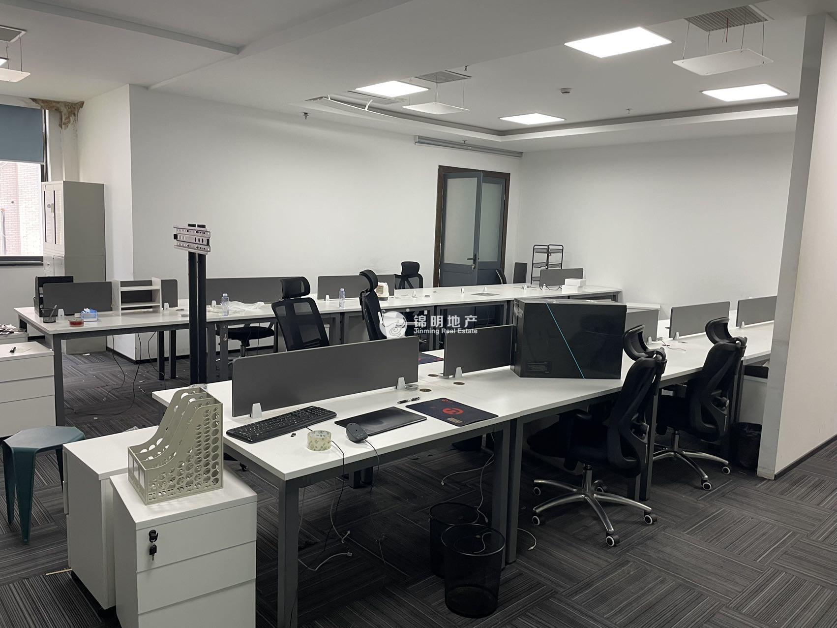 漕河泾漕河泾光启园169平米写字楼出租