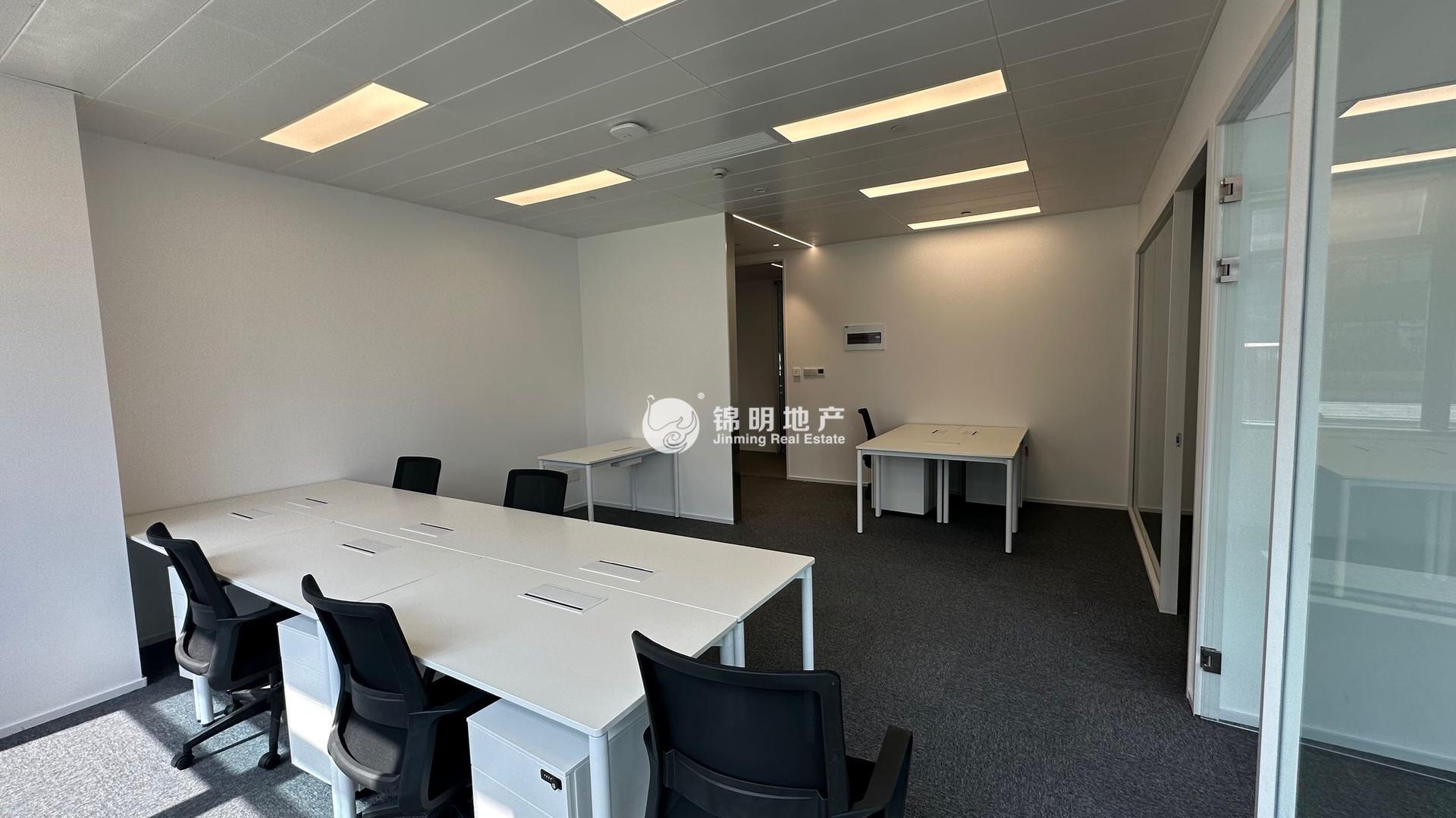 漕河泾漕河泾光启园121平米写字楼出租