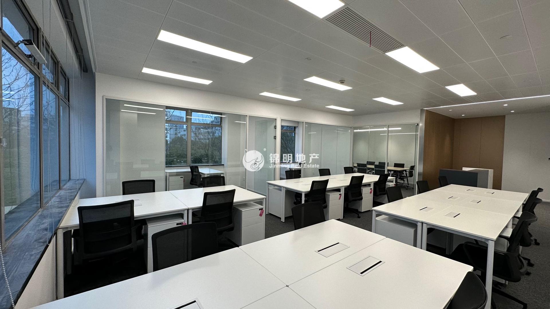 漕河泾漕河泾光启园189平米写字楼出租