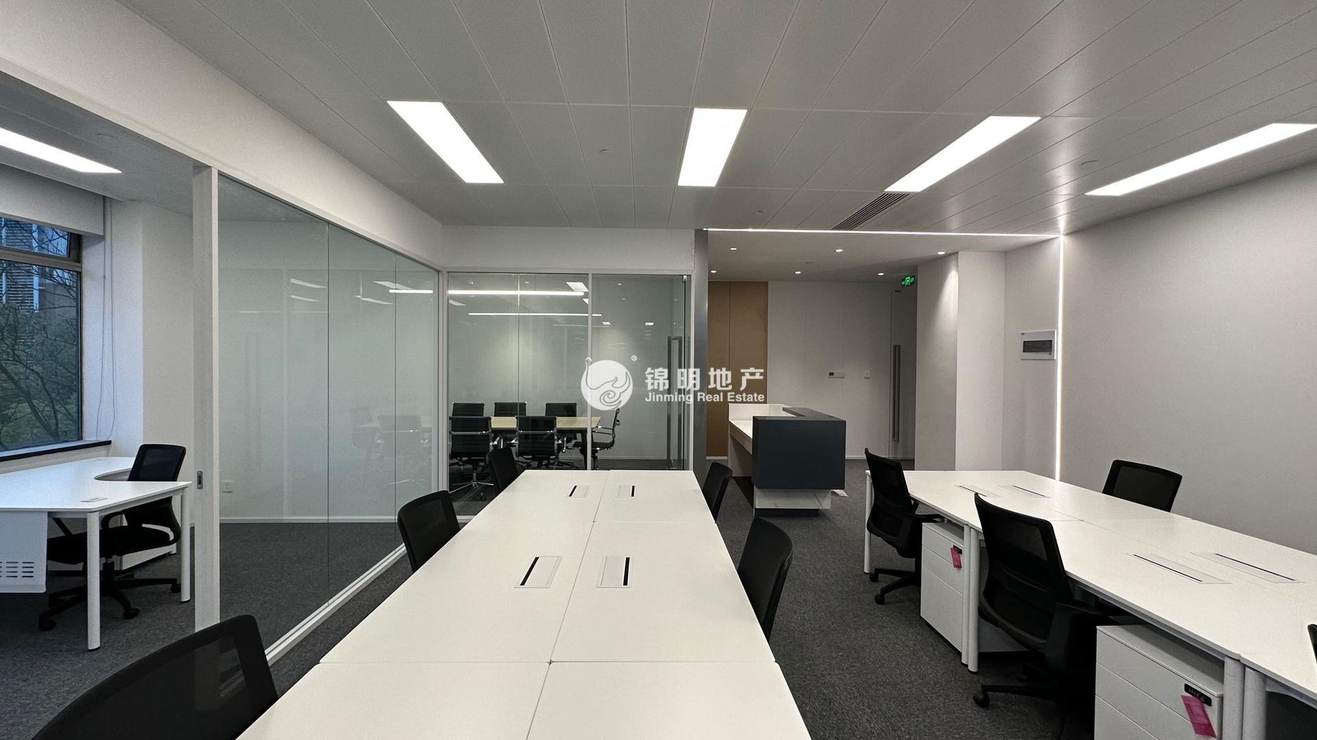 漕河泾漕河泾光启园189平米写字楼出租