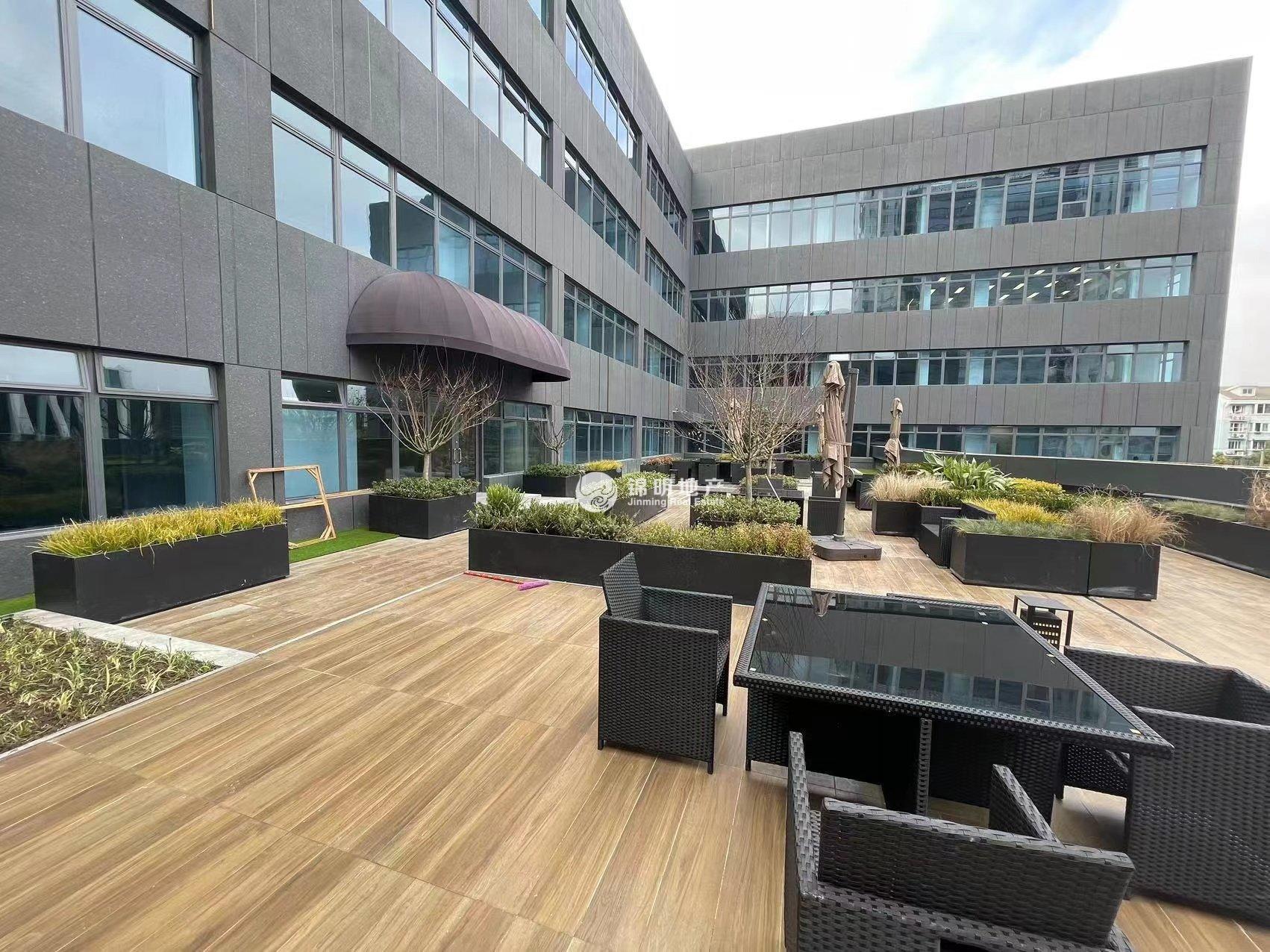 漕河泾漕河泾光启园458平米写字楼出租