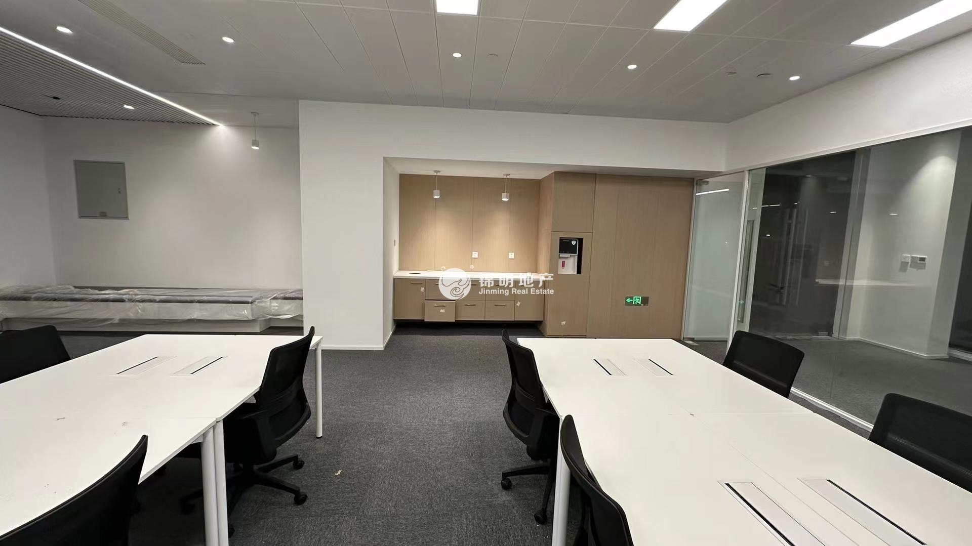 漕河泾漕河泾光启园1736平米写字楼出租