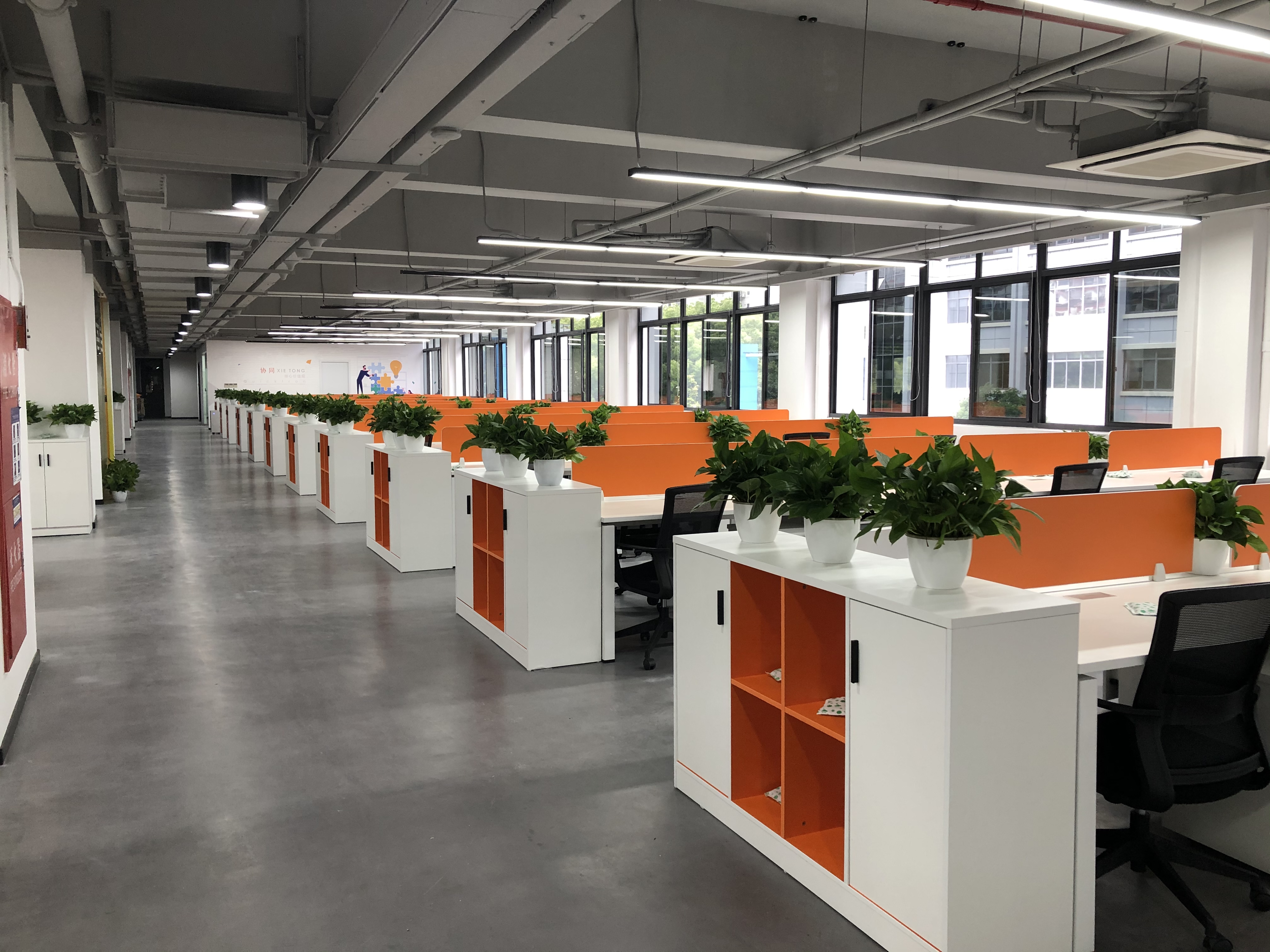 漕河泾漕河泾光启园1162平米写字楼出租