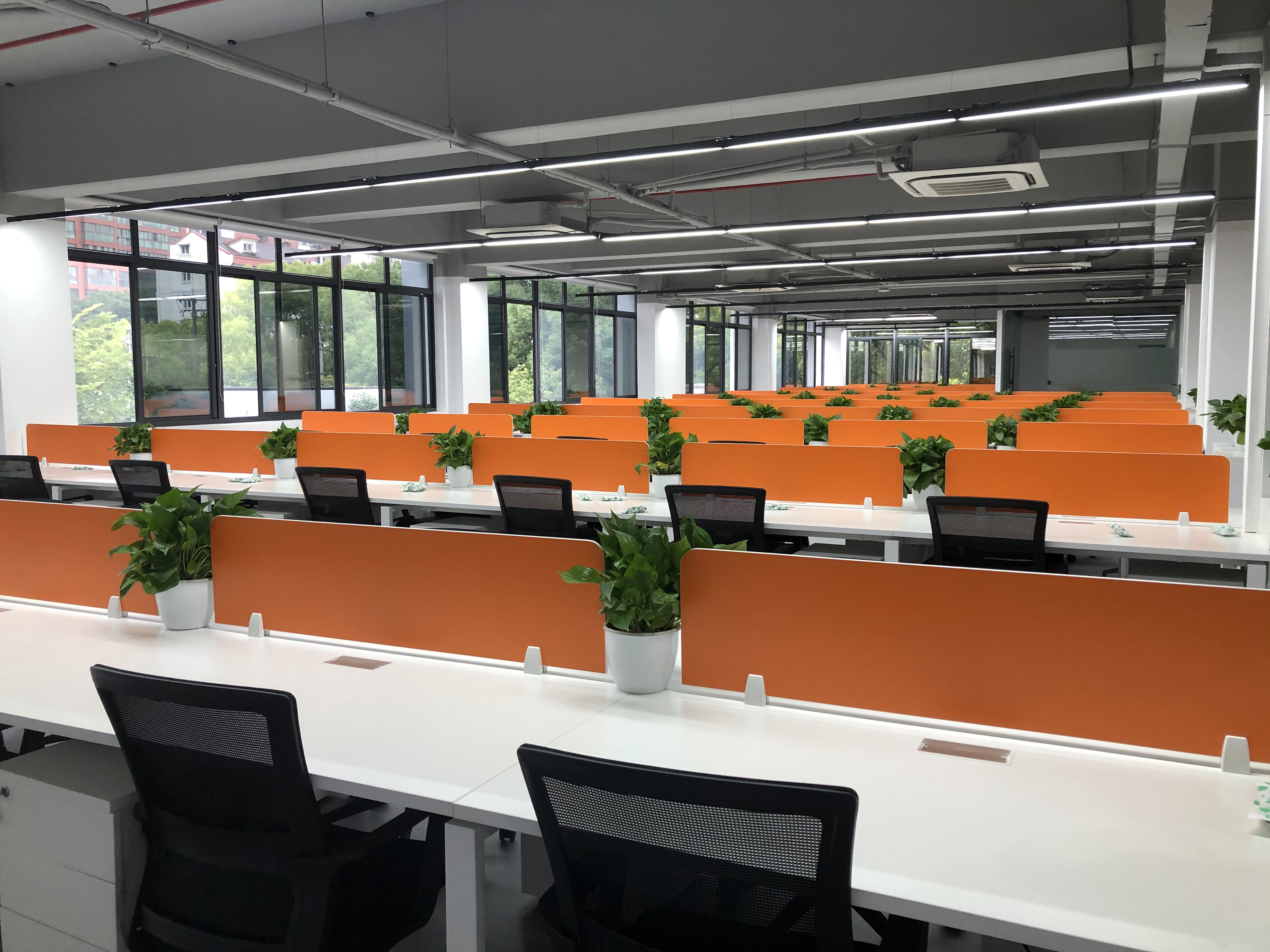 漕河泾漕河泾光启园1162平米写字楼出租