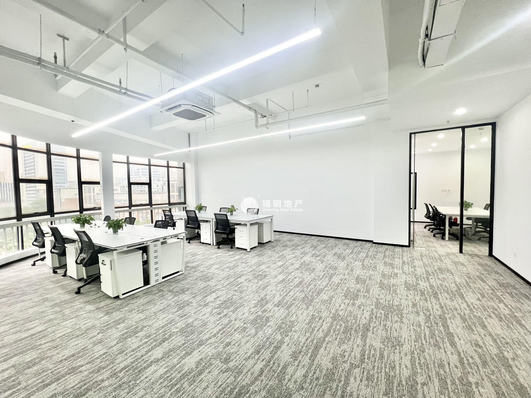 漕河泾漕河泾虹钦园209平米写字楼出租