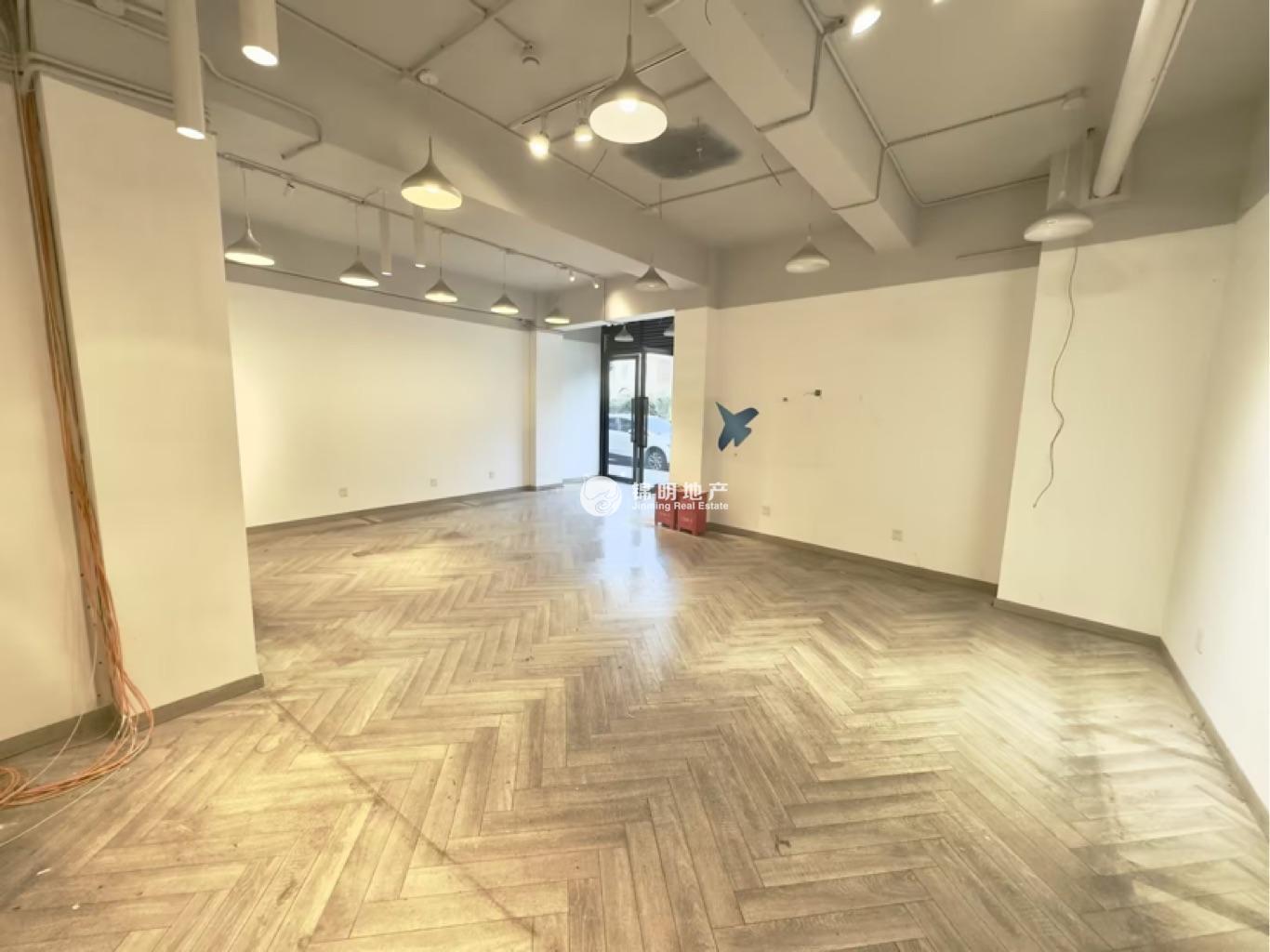 西藏北路兴园37380平米写字楼出租