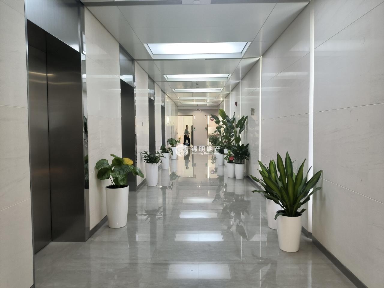 萬體館建工匯豪商務(wù)廣場60平米寫字樓出租