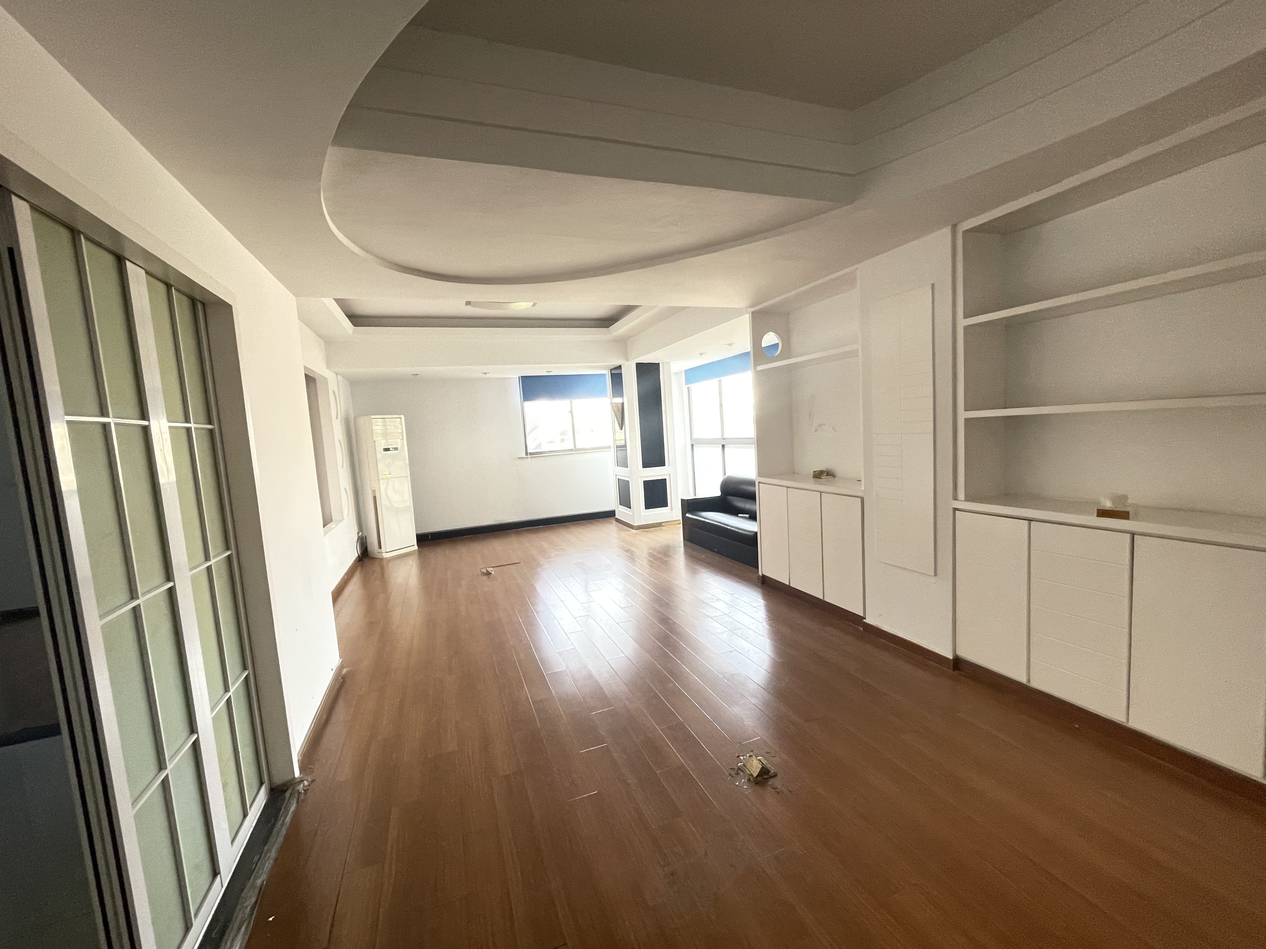 黄兴公园硕和国际135平米写字楼出租