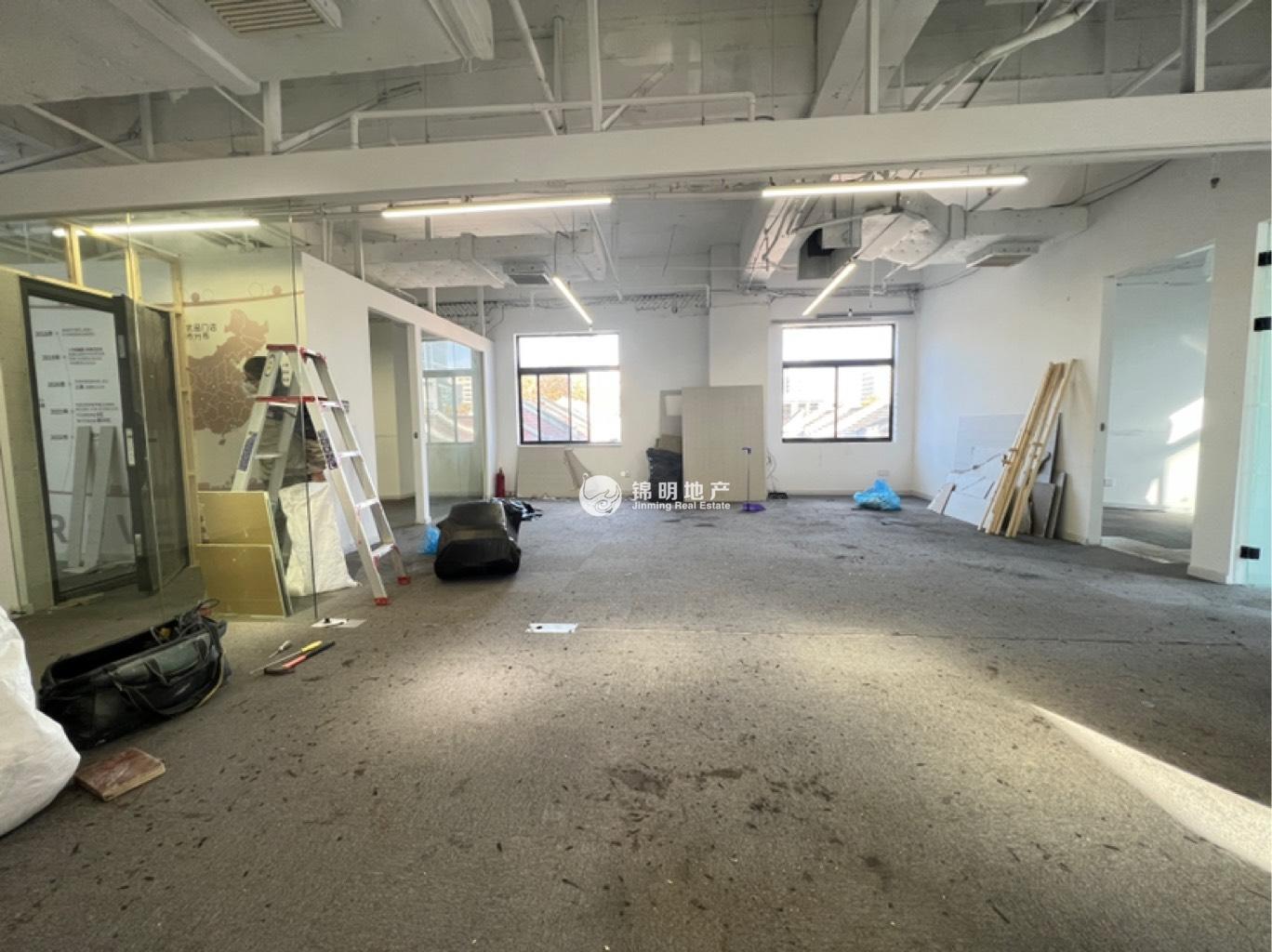 淮海中路茂名大厦230平米写字楼出租