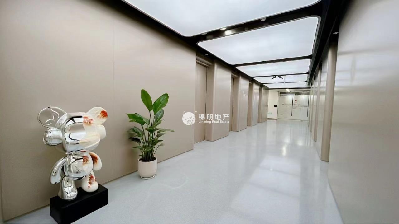 徐汇滨江西岸智塔369平米写字楼出租