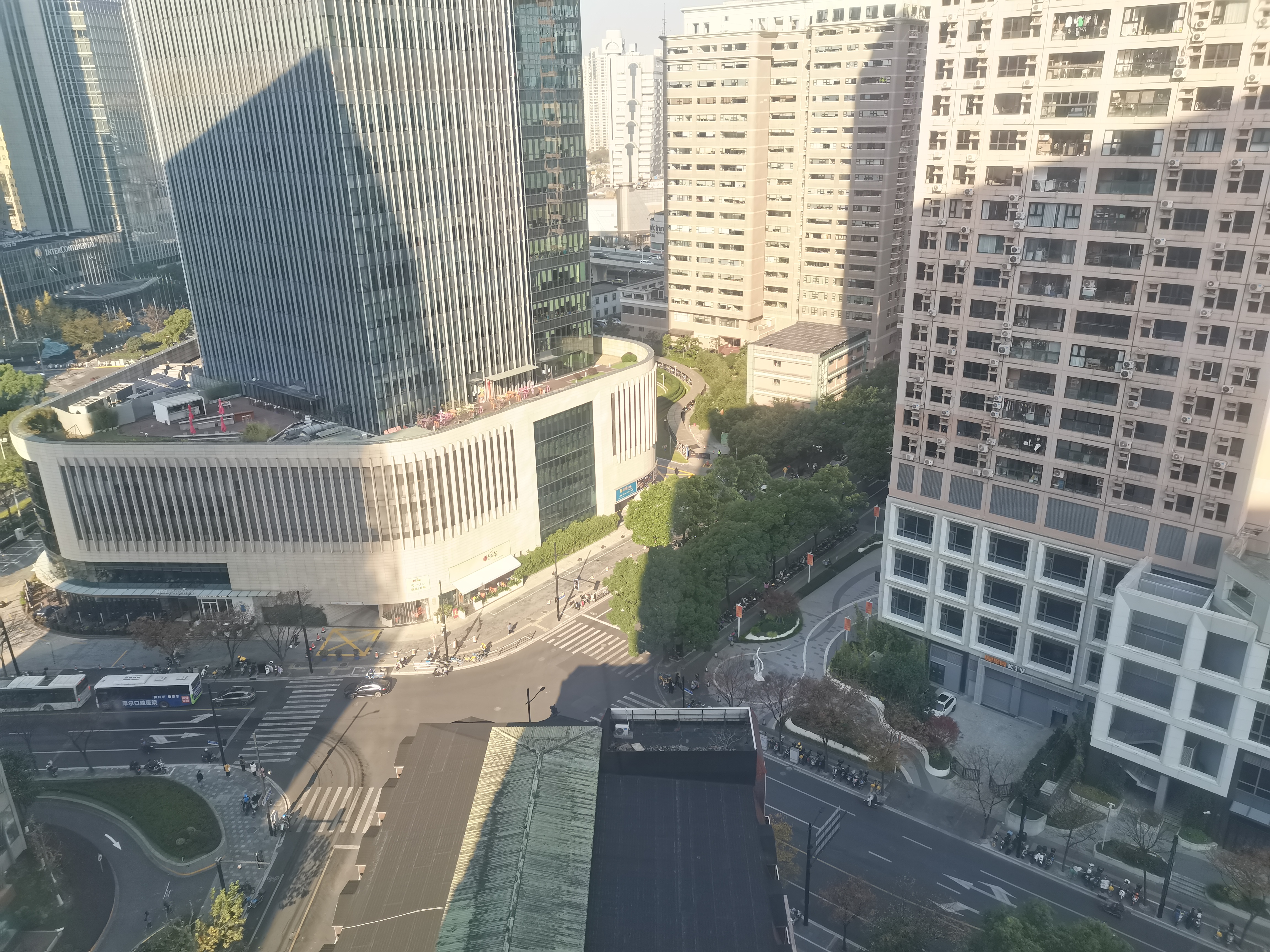 不夜城企业广场136平米写字楼出租