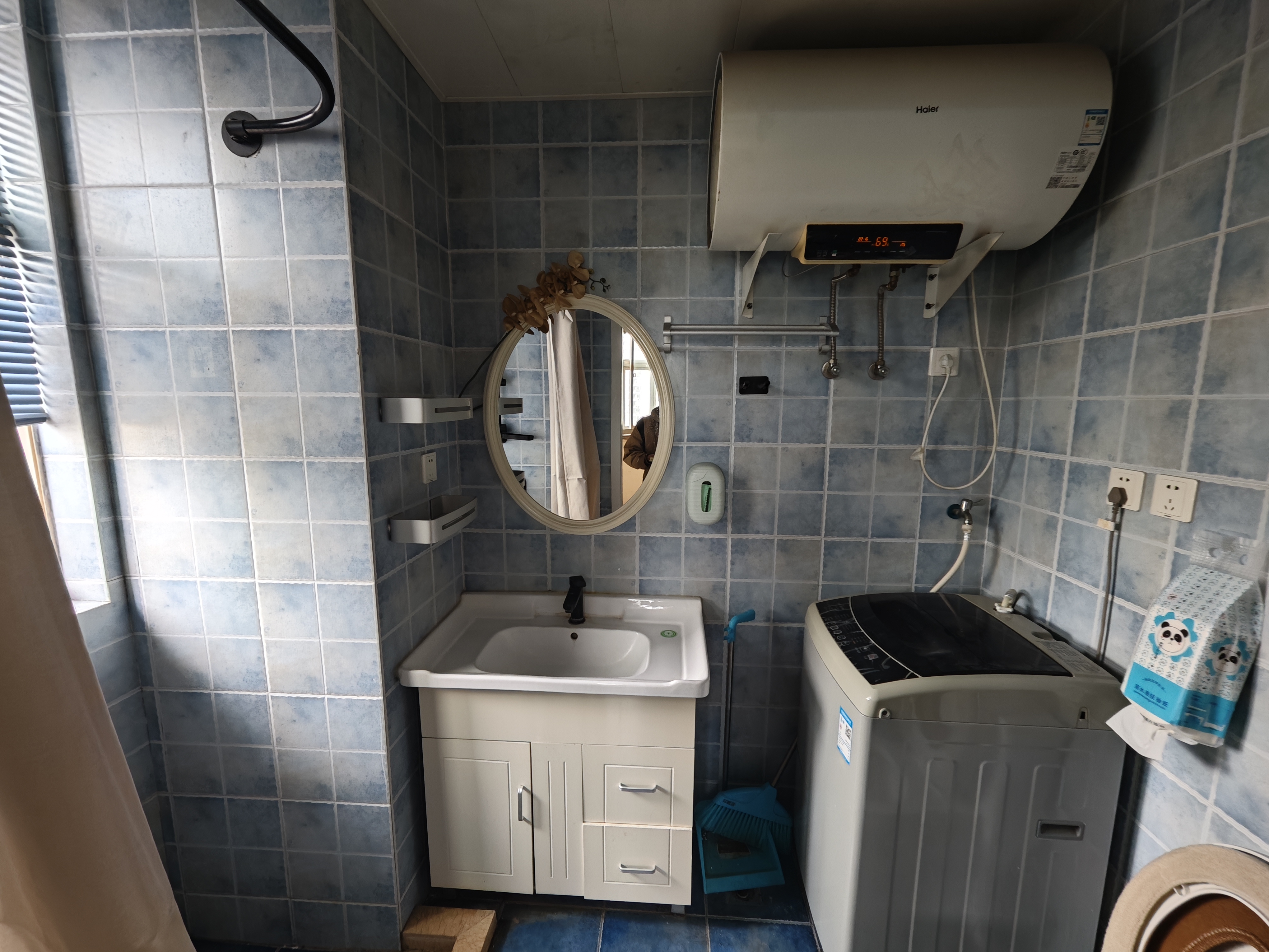 曹杨绿洲广场60平米写字楼出租