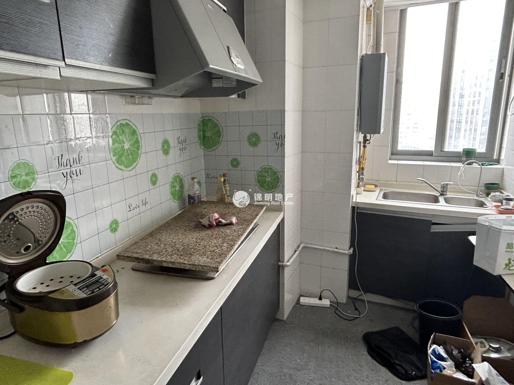 万体馆徐汇晶典大厦160平米写字楼出租