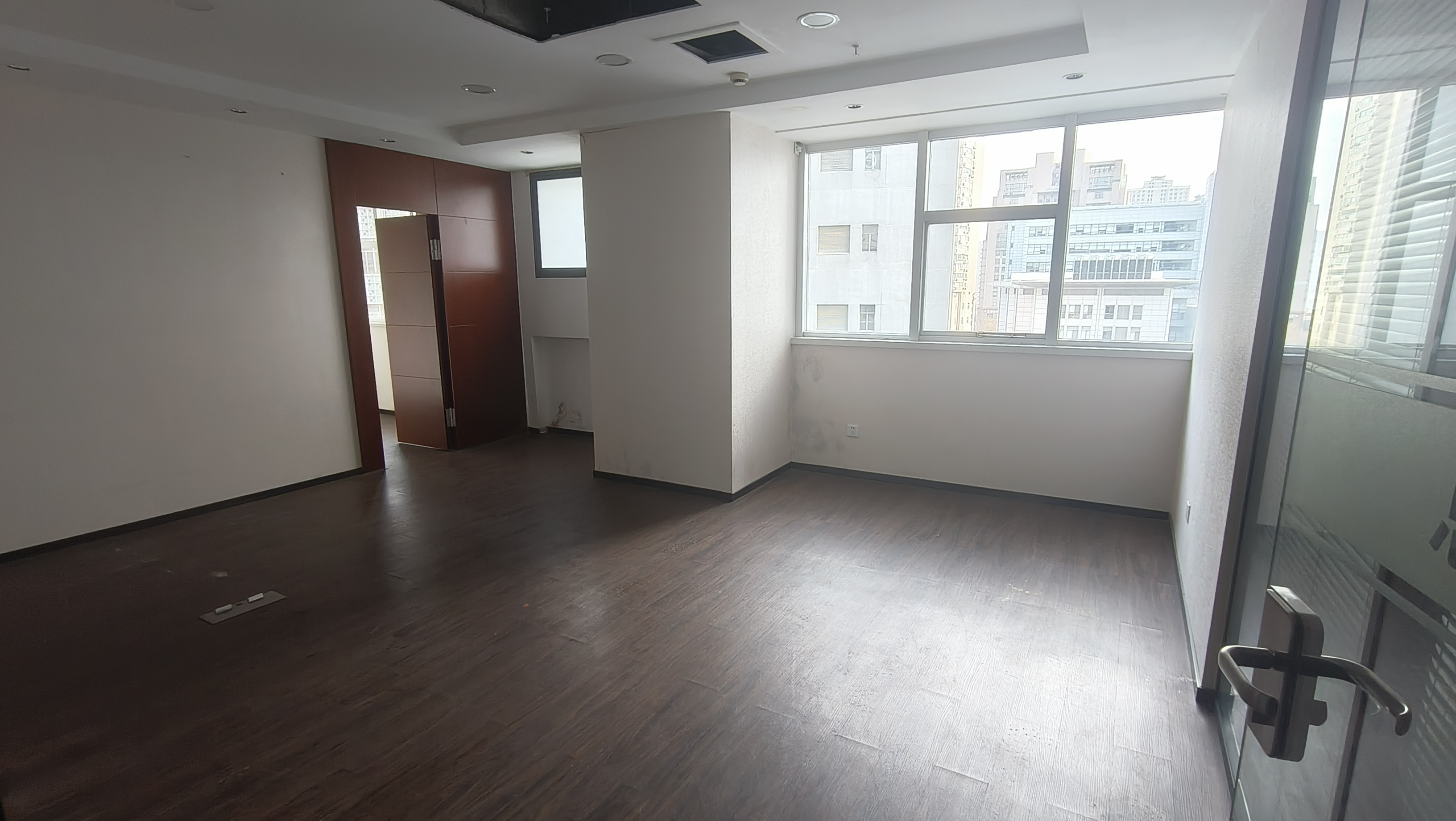建国西路科投大厦675平米写字楼出租