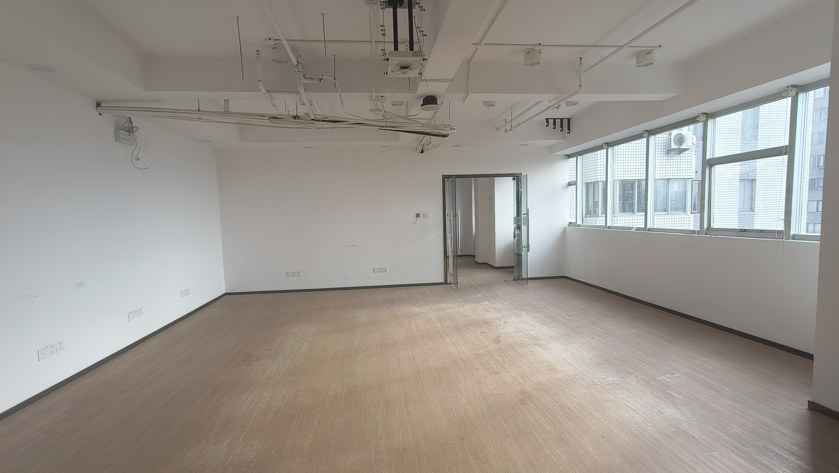 建国西路科投大厦675平米写字楼出租