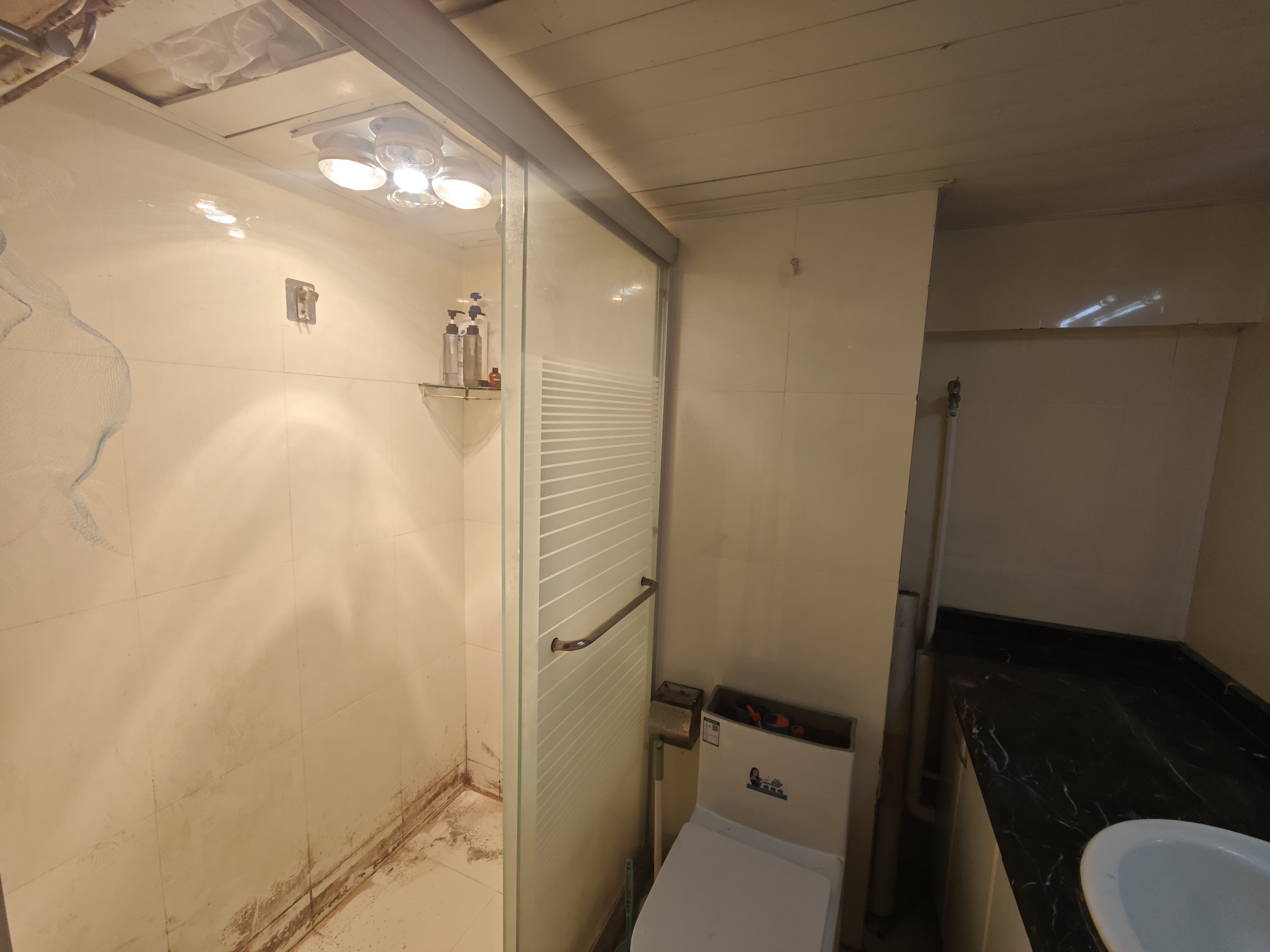 长寿路圣天地商务楼73平米写字楼出租