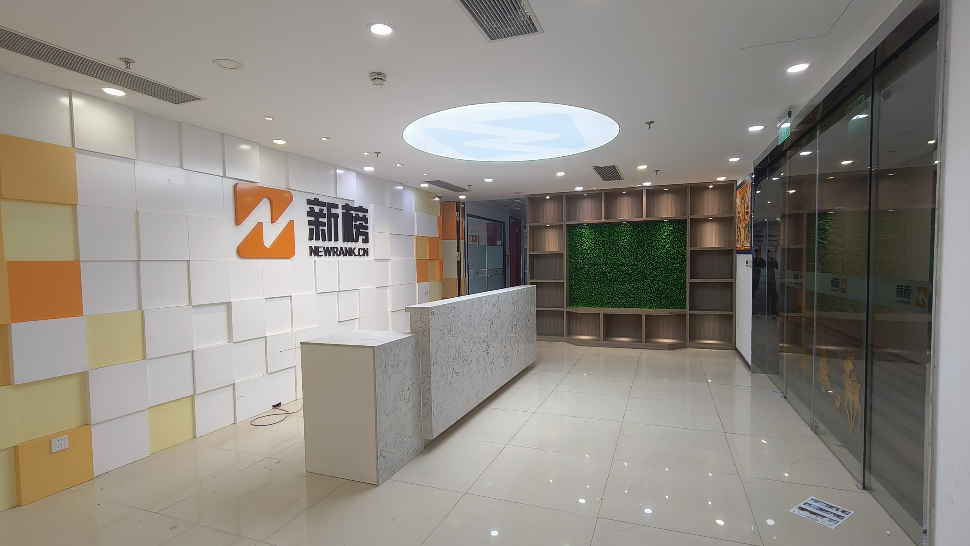 龙华绿地汇中心2000平米写字楼出租