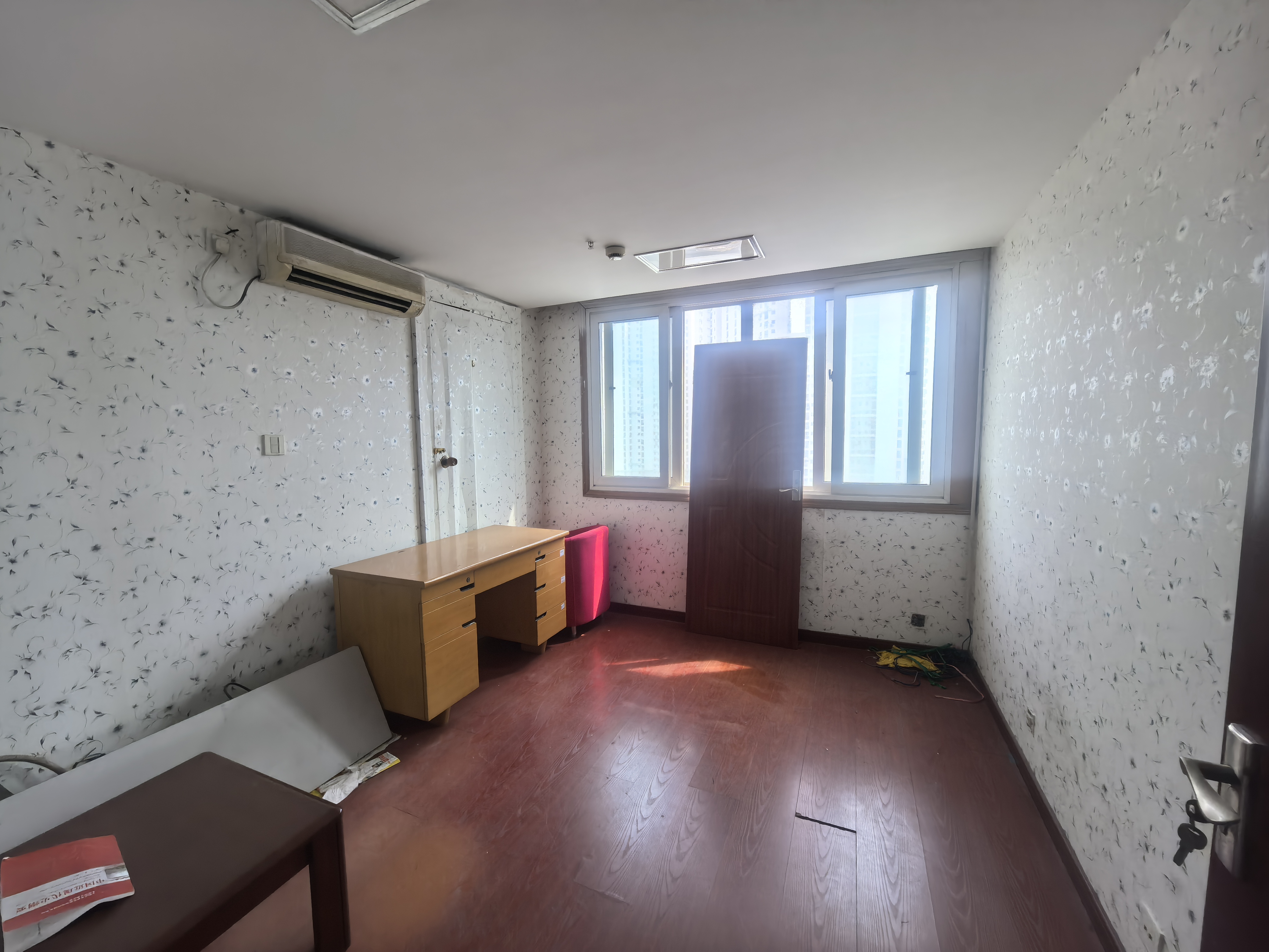 甘泉宜川通联大厦801平米写字楼出租