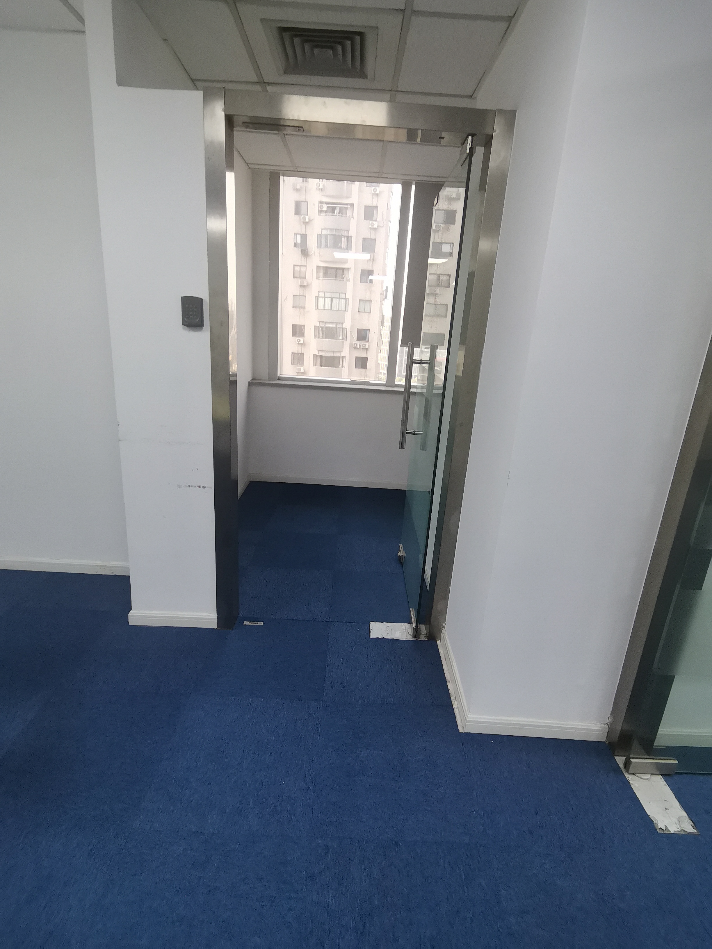 潍坊东方国际科技大厦129平米写字楼出租