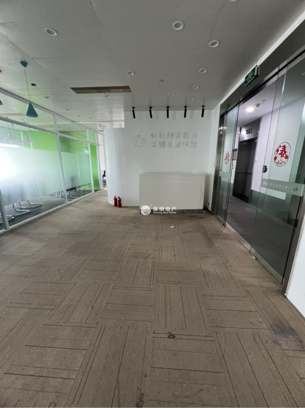 龙华绿地汇中心2048平米写字楼出租