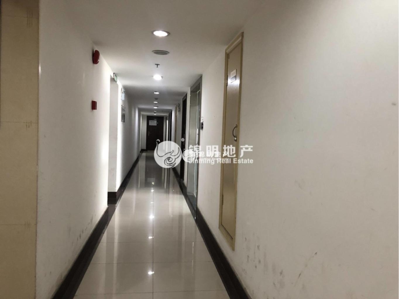 万体馆徐汇商务大厦52平米写字楼出租