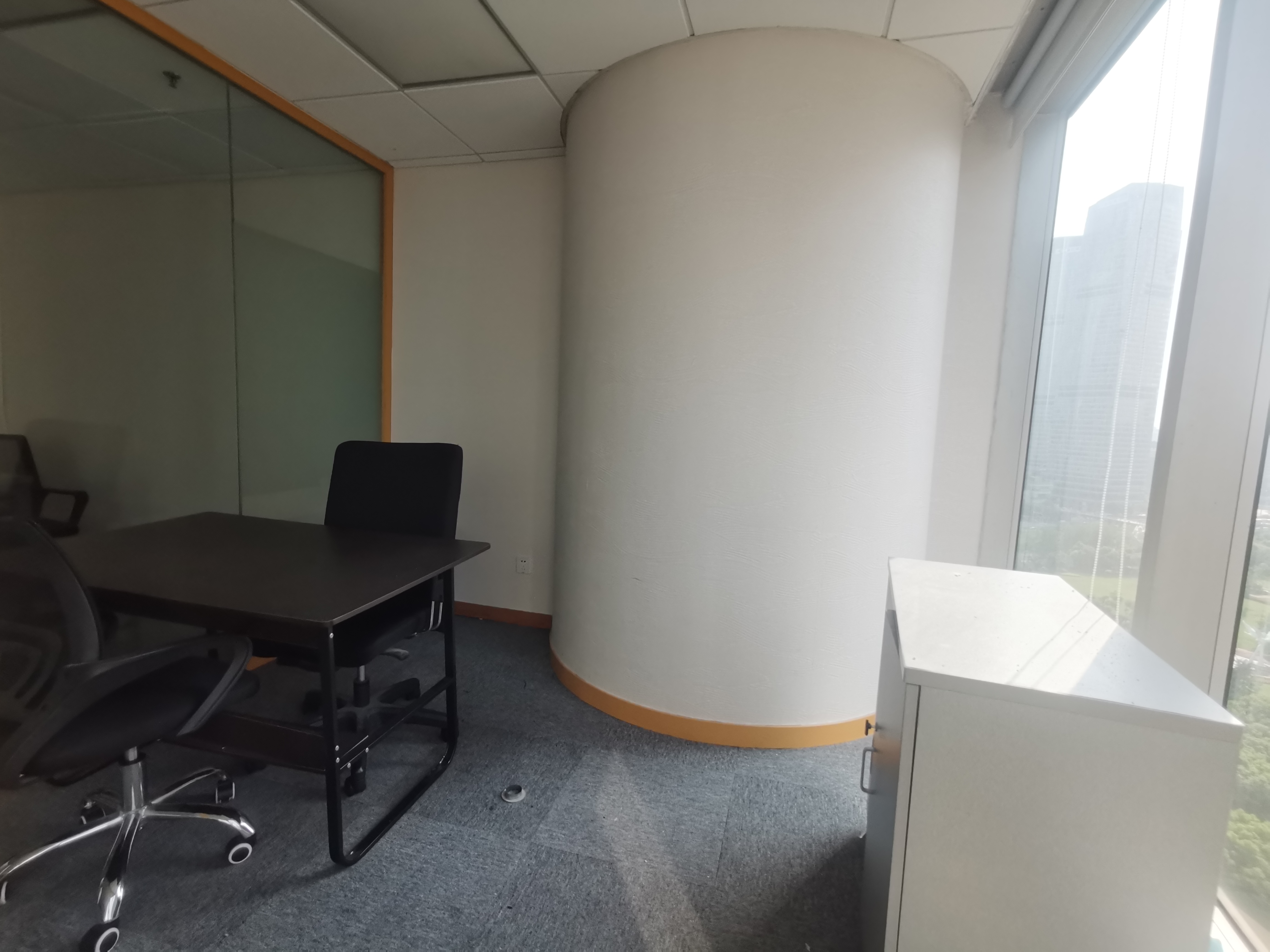 陆家嘴招商局大厦81平米写字楼出租