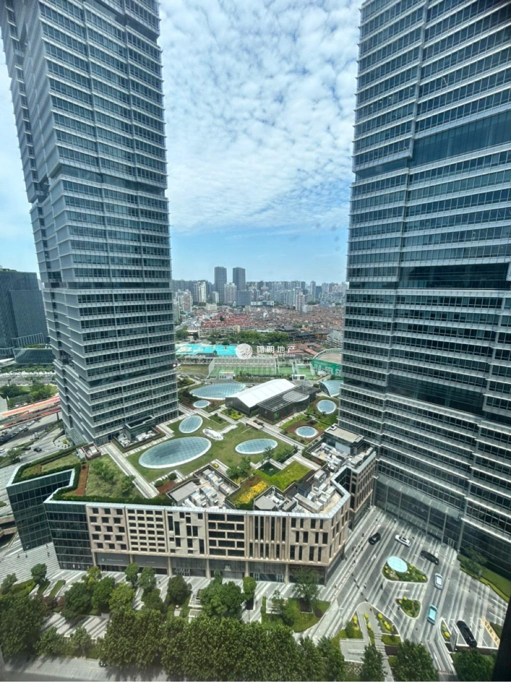 北外滩绿地北外滩中心151平米写字楼出租